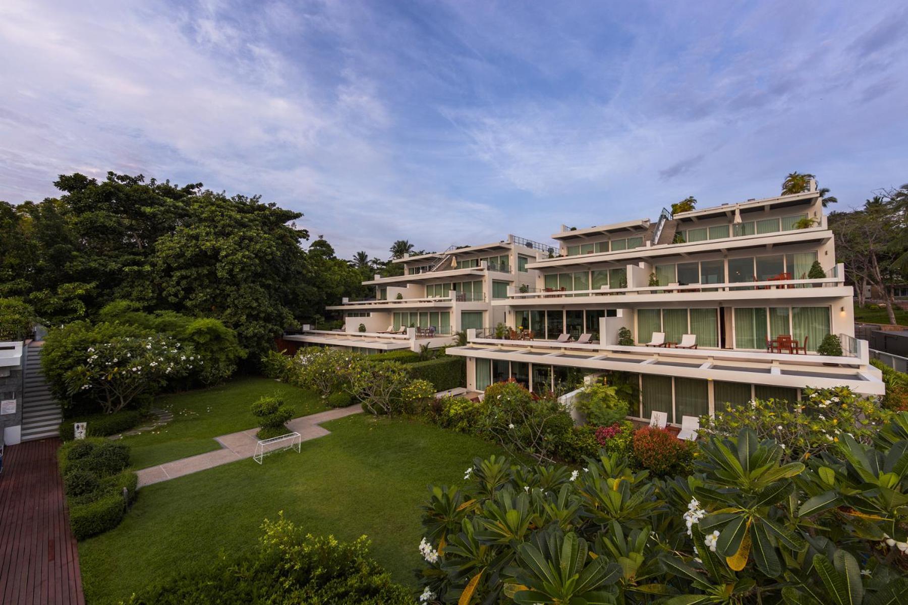 Beni | Direct Ocean View Luxury In 5 Star Facility | Beachfront