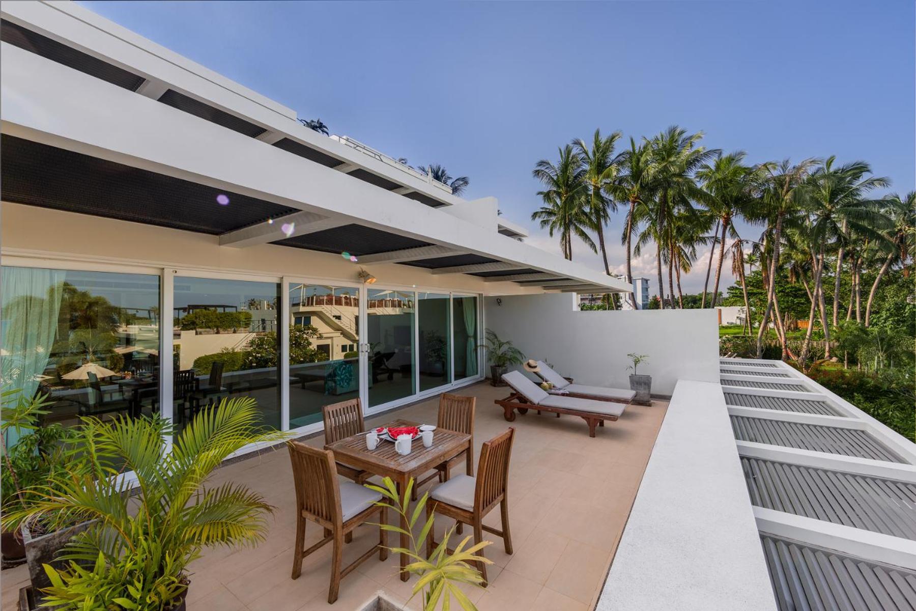 Beni | Direct Ocean View Luxury In 5 Star Facility | Beachfront Holiday home *