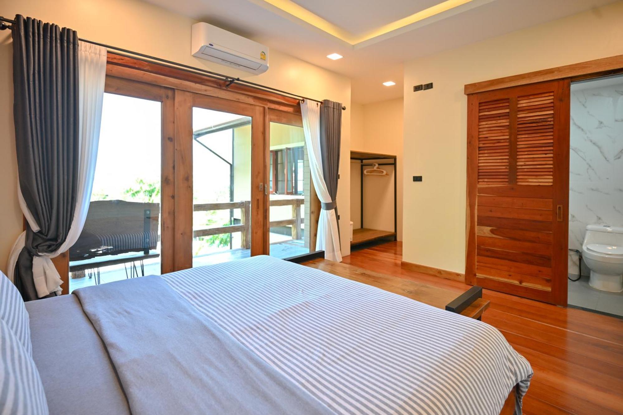The Moonlight Homestay Patong