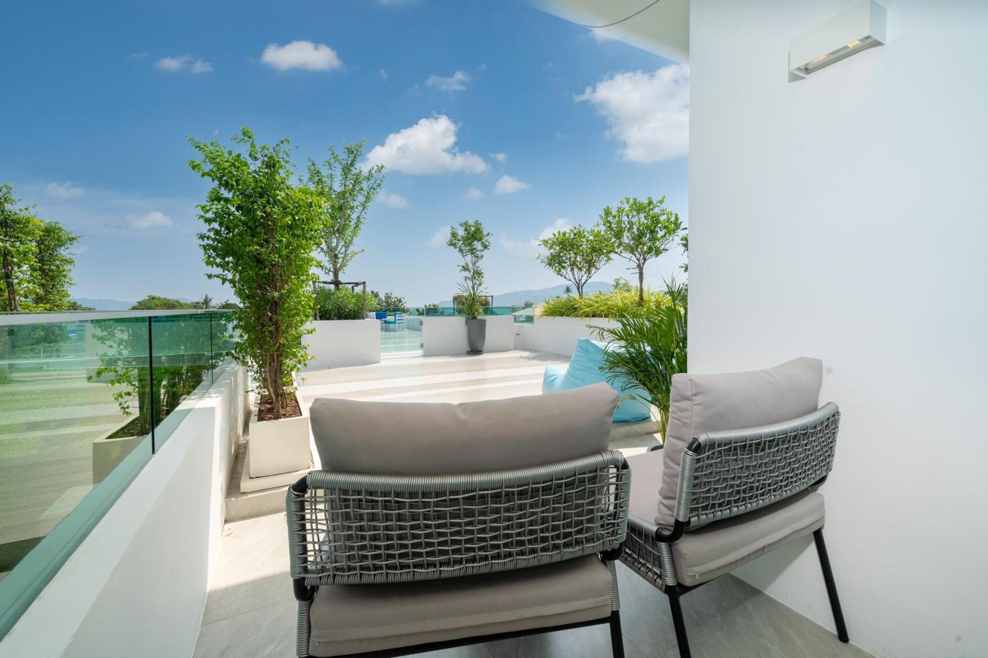 Chalong Marina Bay View Phuket 5*