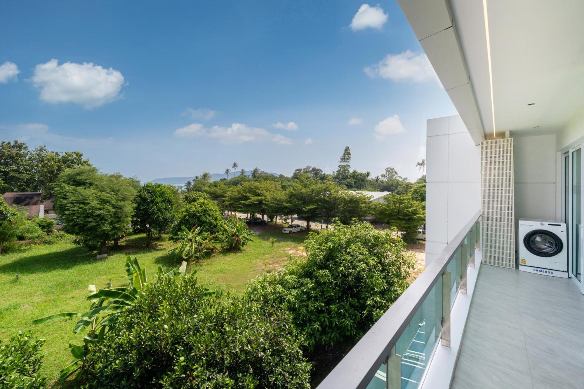 Chalong Marina Bay View Phuket 5*