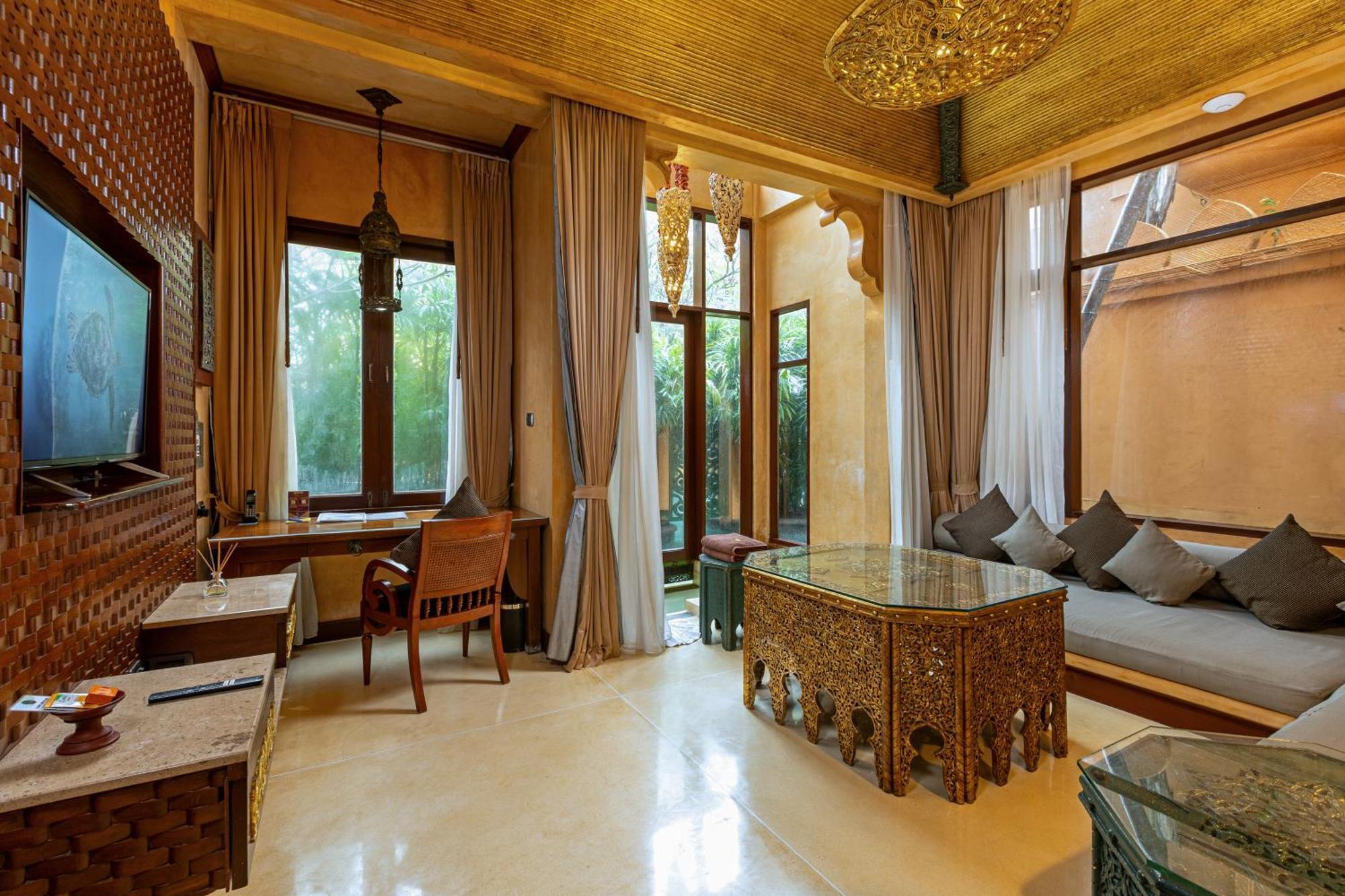 Resort Sawasdee Village 4*