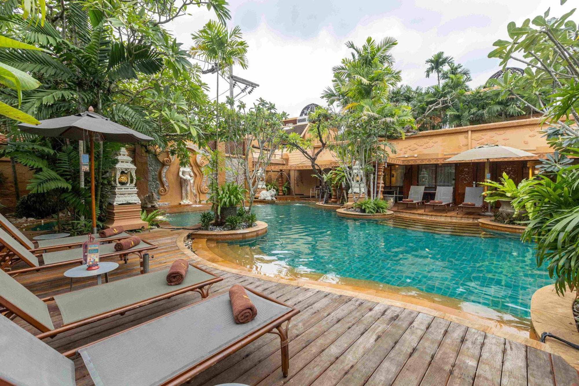 Sawasdee Village 4*