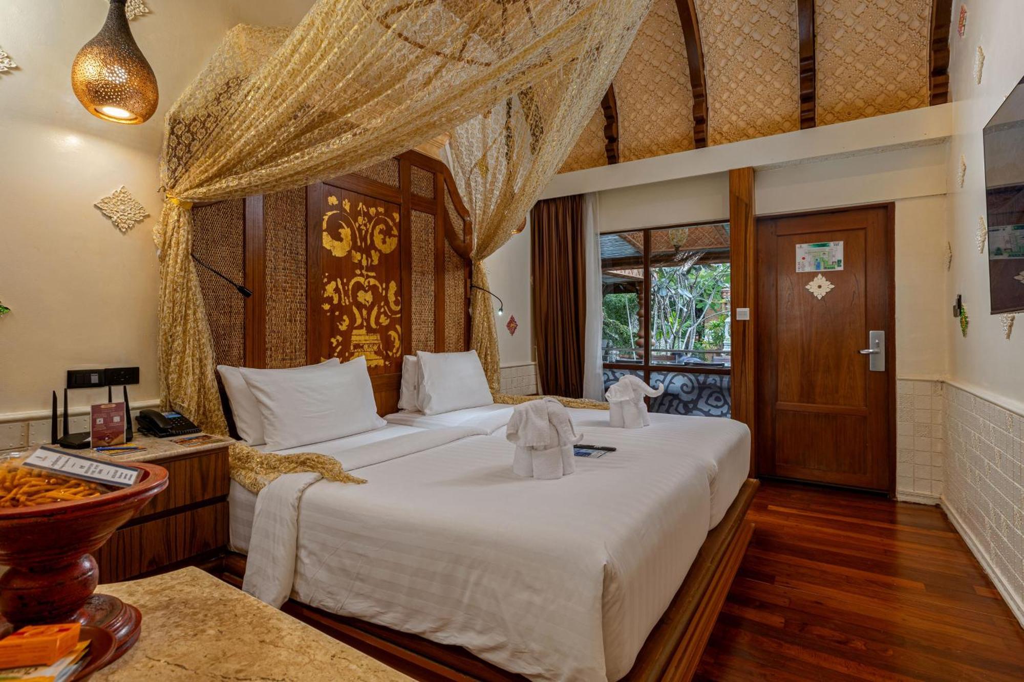 Sawasdee Village Kata Beach (Phuket)