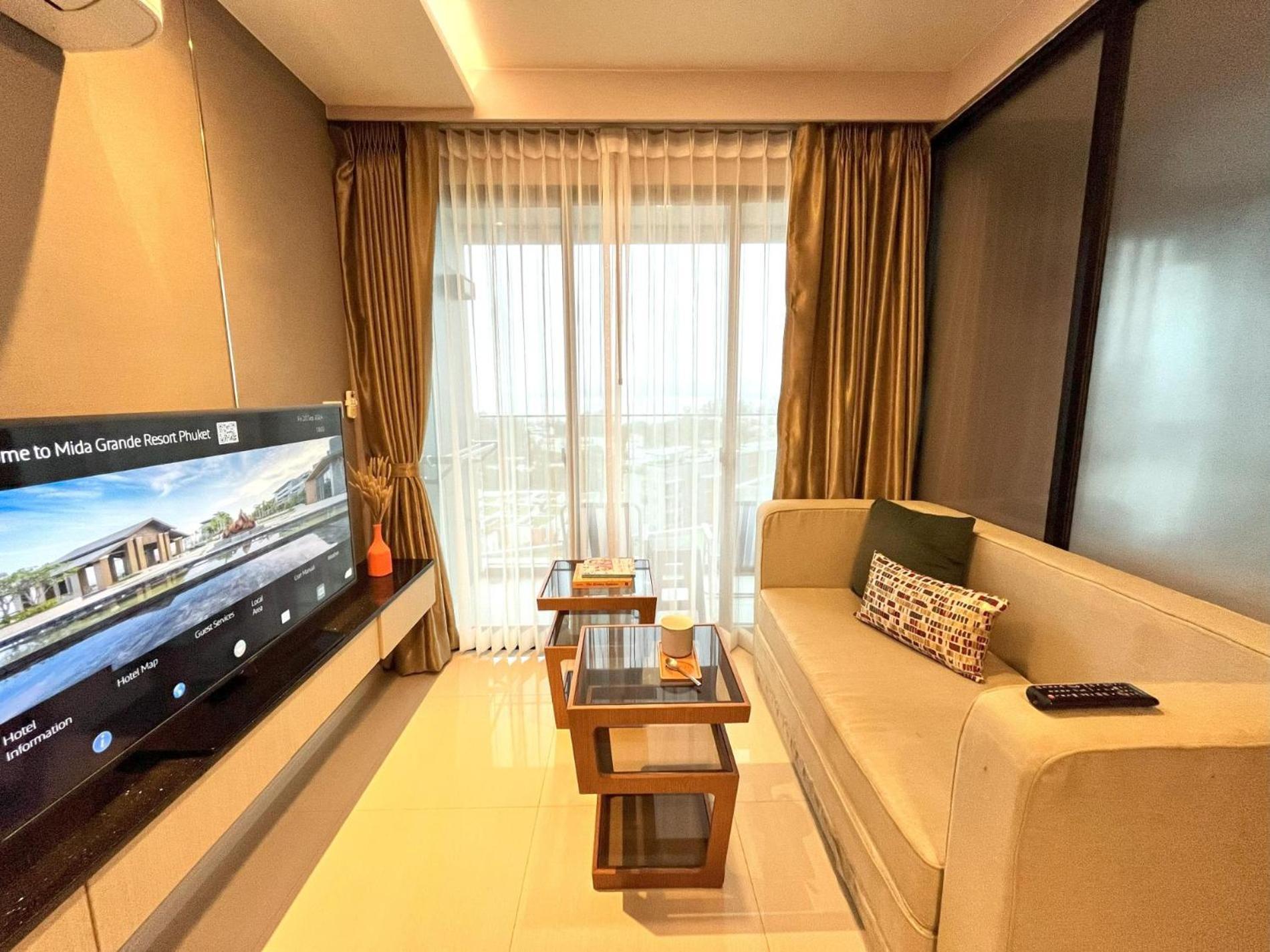 Private Sea View At Mida Grande *