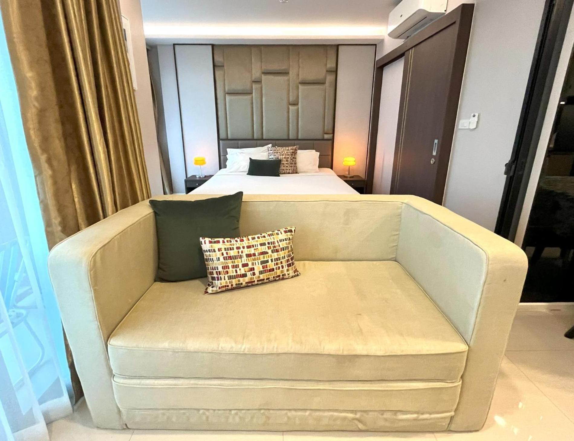 Private Sea View At Mida Grande *