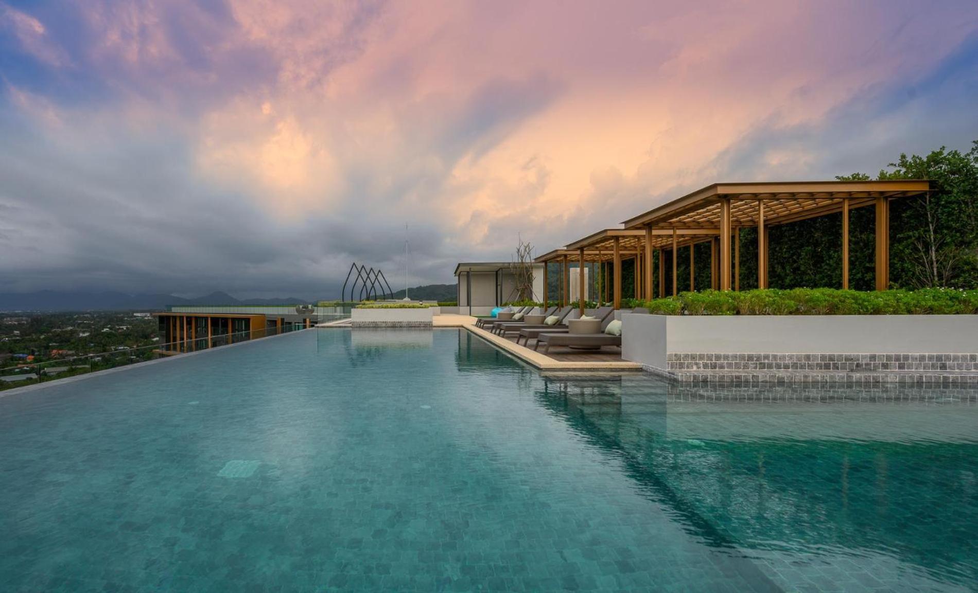 Private Sea View At Mida Grande Surin Beach (Phuket)