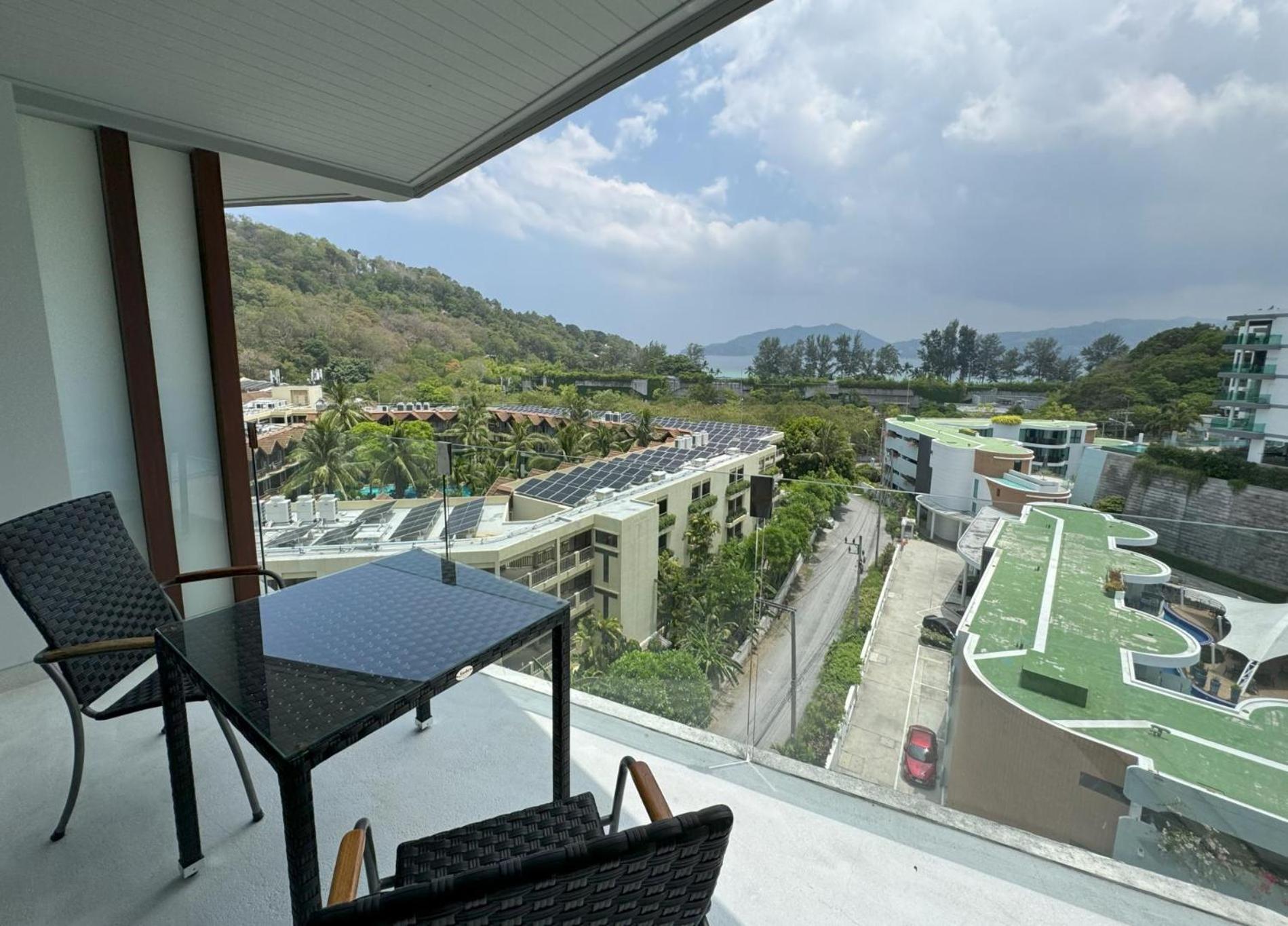 Sea View With Private Terrace & Pool