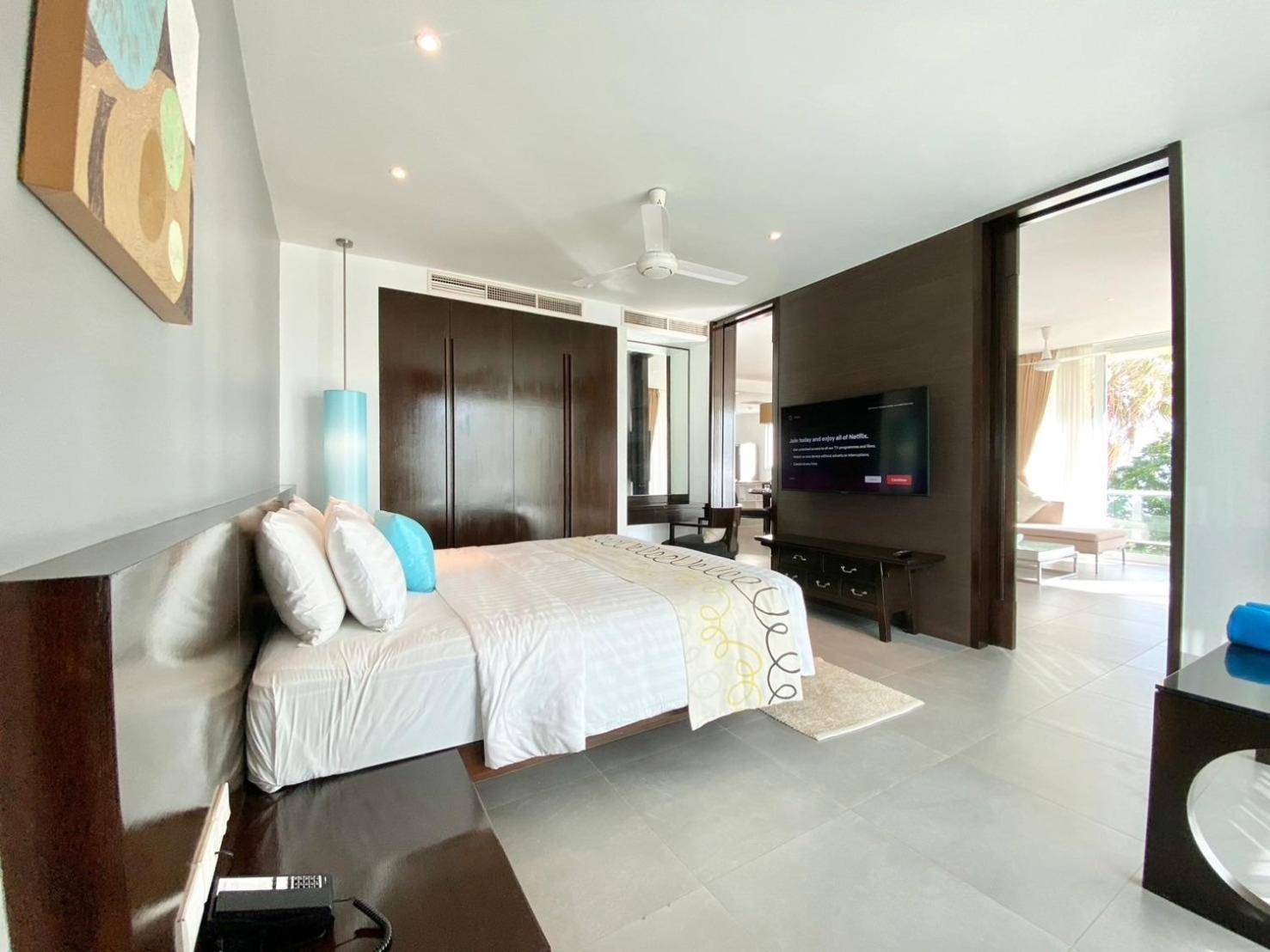 Beachfront - 2 Bedroom At Paradox
