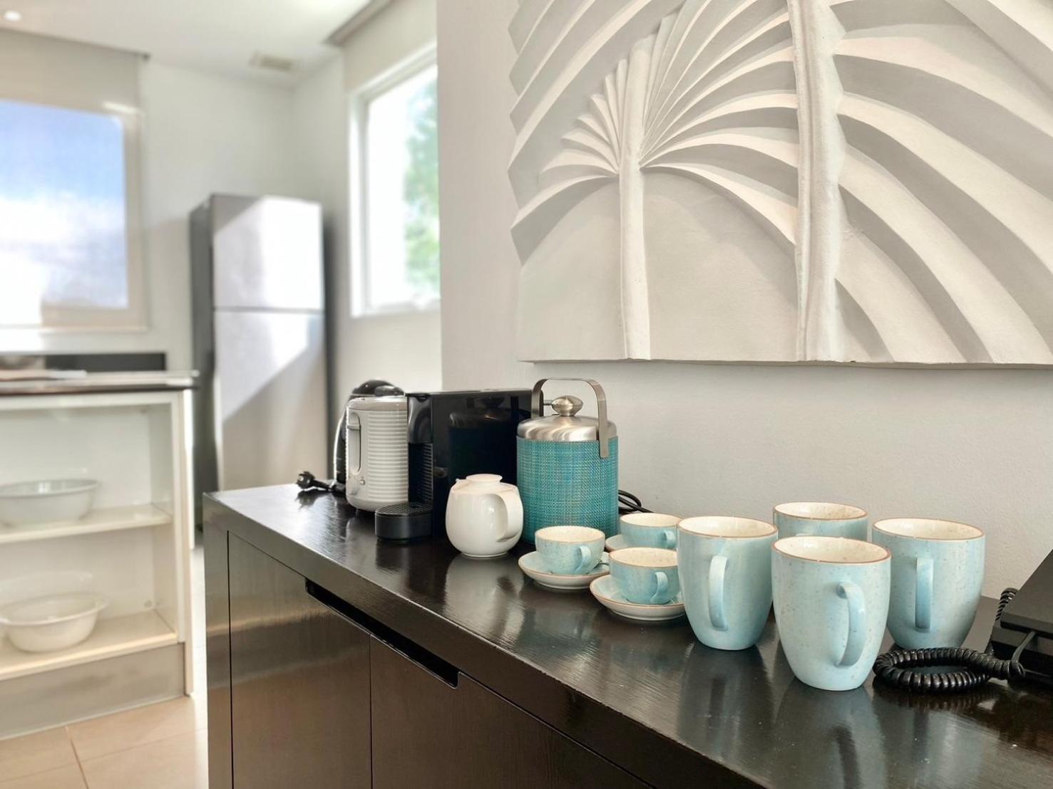 Beachfront - 2 Bedroom At Paradox Apartment