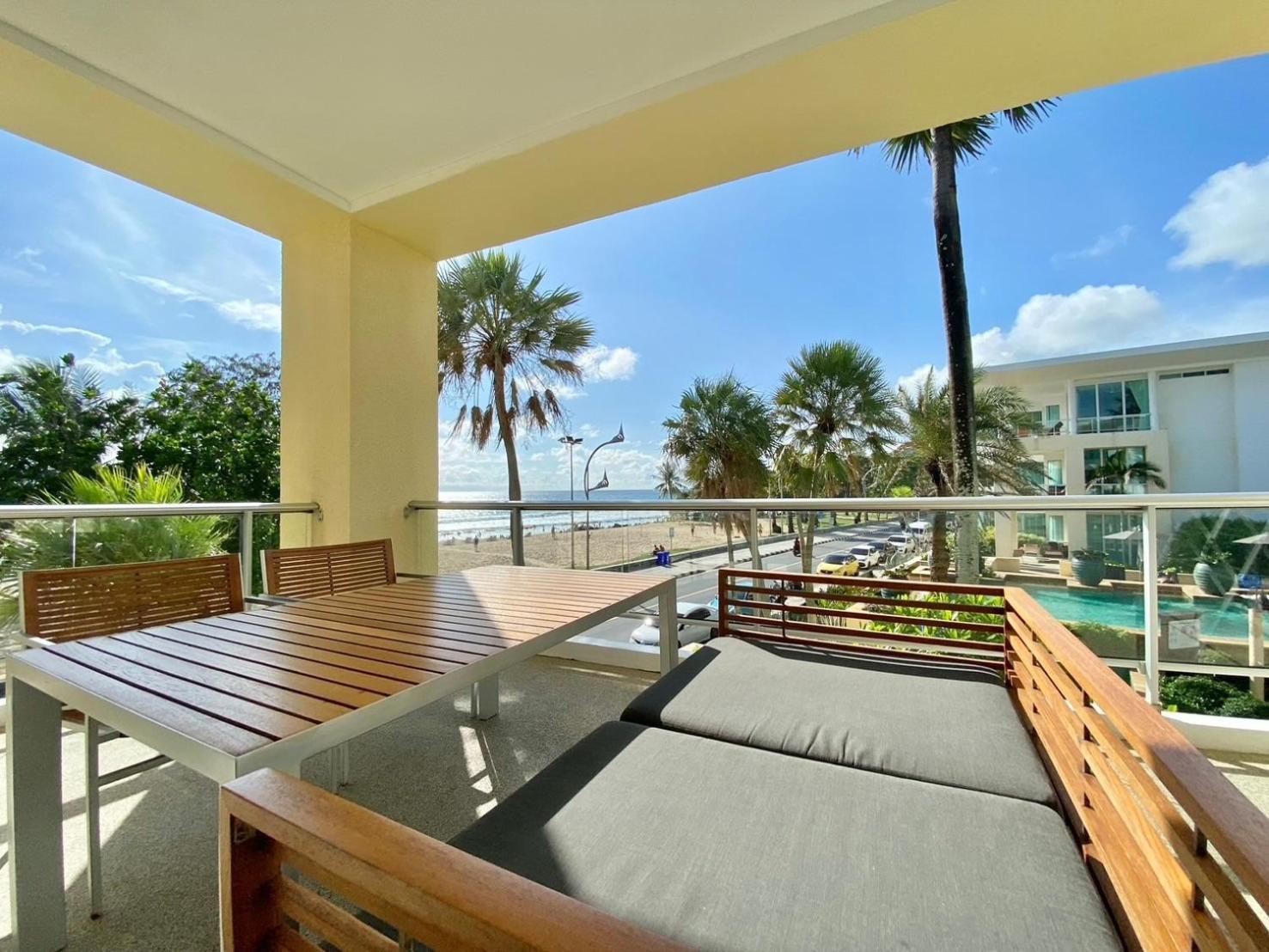 Beachfront - 2 Bedroom At Paradox Apartment Karon