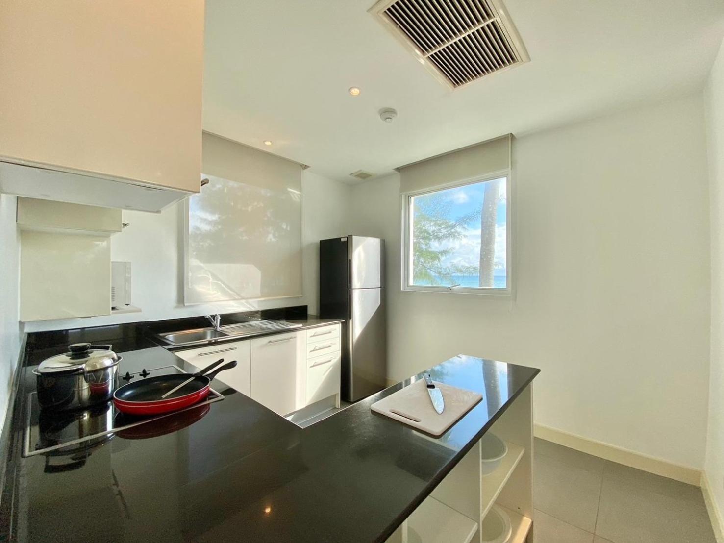 Beachfront - 2 Bedroom At Paradox Apartment Karon
