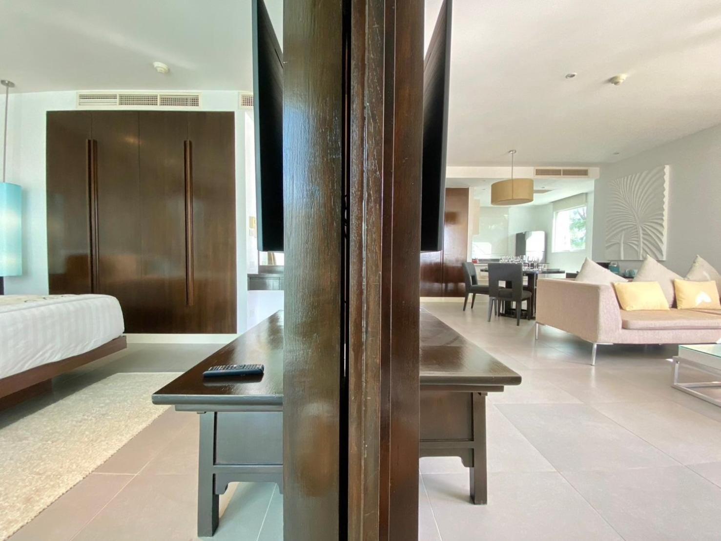 Beachfront - 2 Bedroom At Paradox * Karon