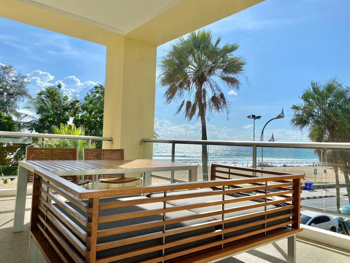 Beachfront - 2 Bedroom At Paradox Apartment