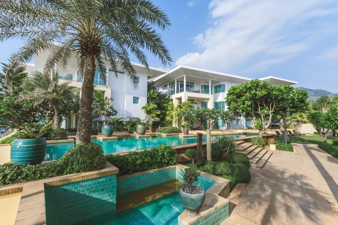 Apartment Beachfront - 2 Bedroom At Paradox *