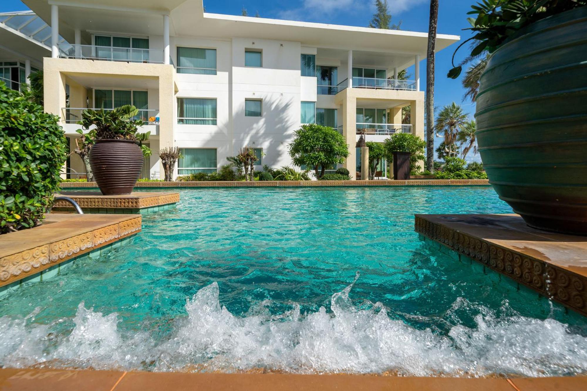 Beachfront - 2 Bedroom At Paradox * Karon