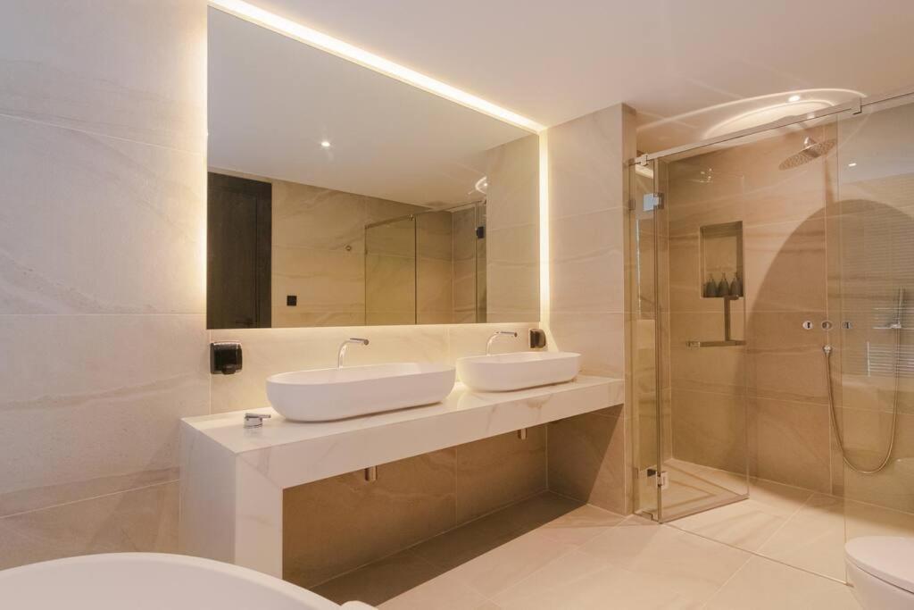 Elwood Phuket By Monthstayz Thailand Ban Saiyuan