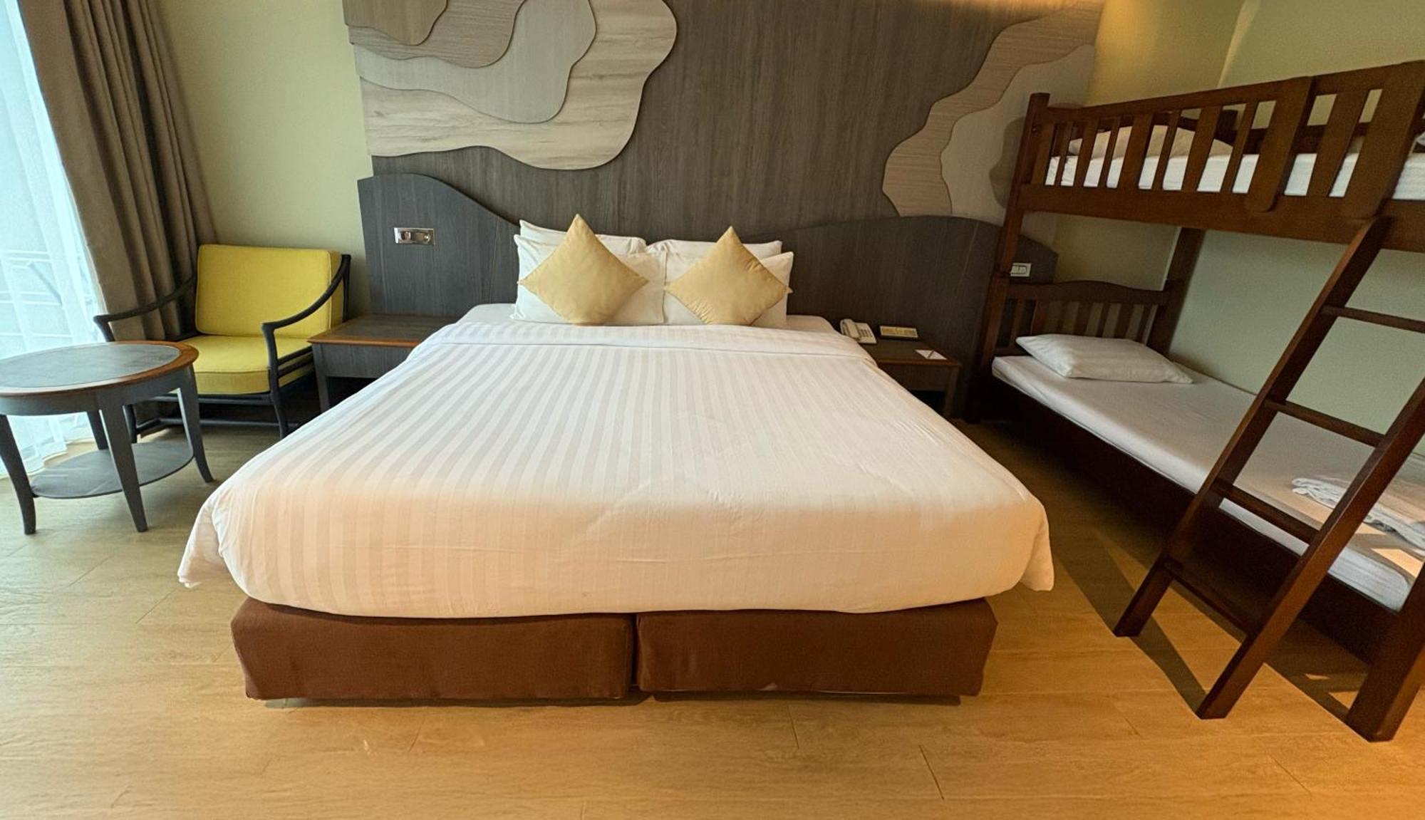 Resort Amora Phuket