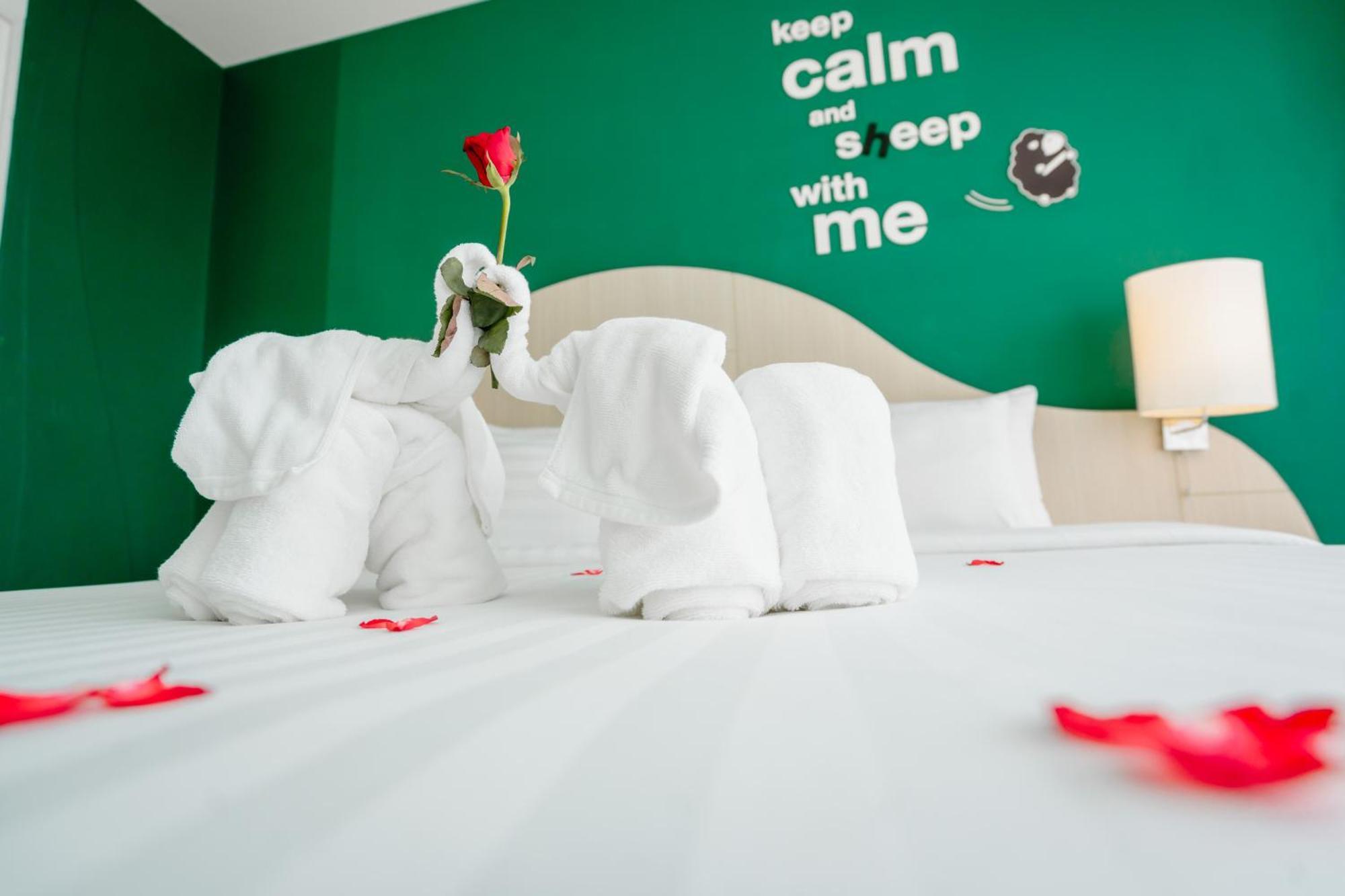 Sleep With Me Design @ 4* Patong