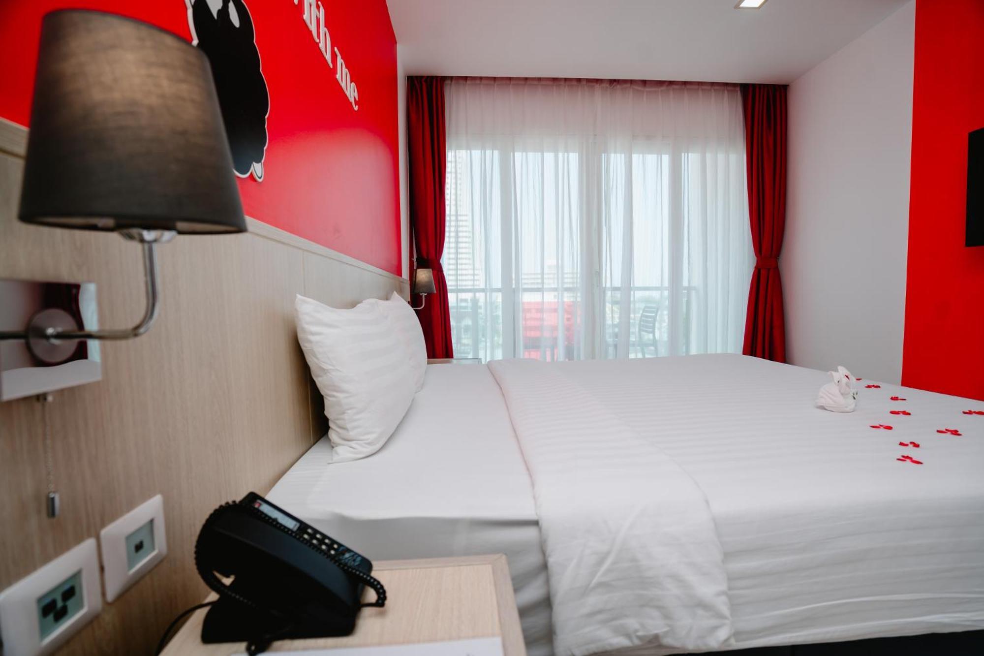 Sleep With Me Design @ Patong