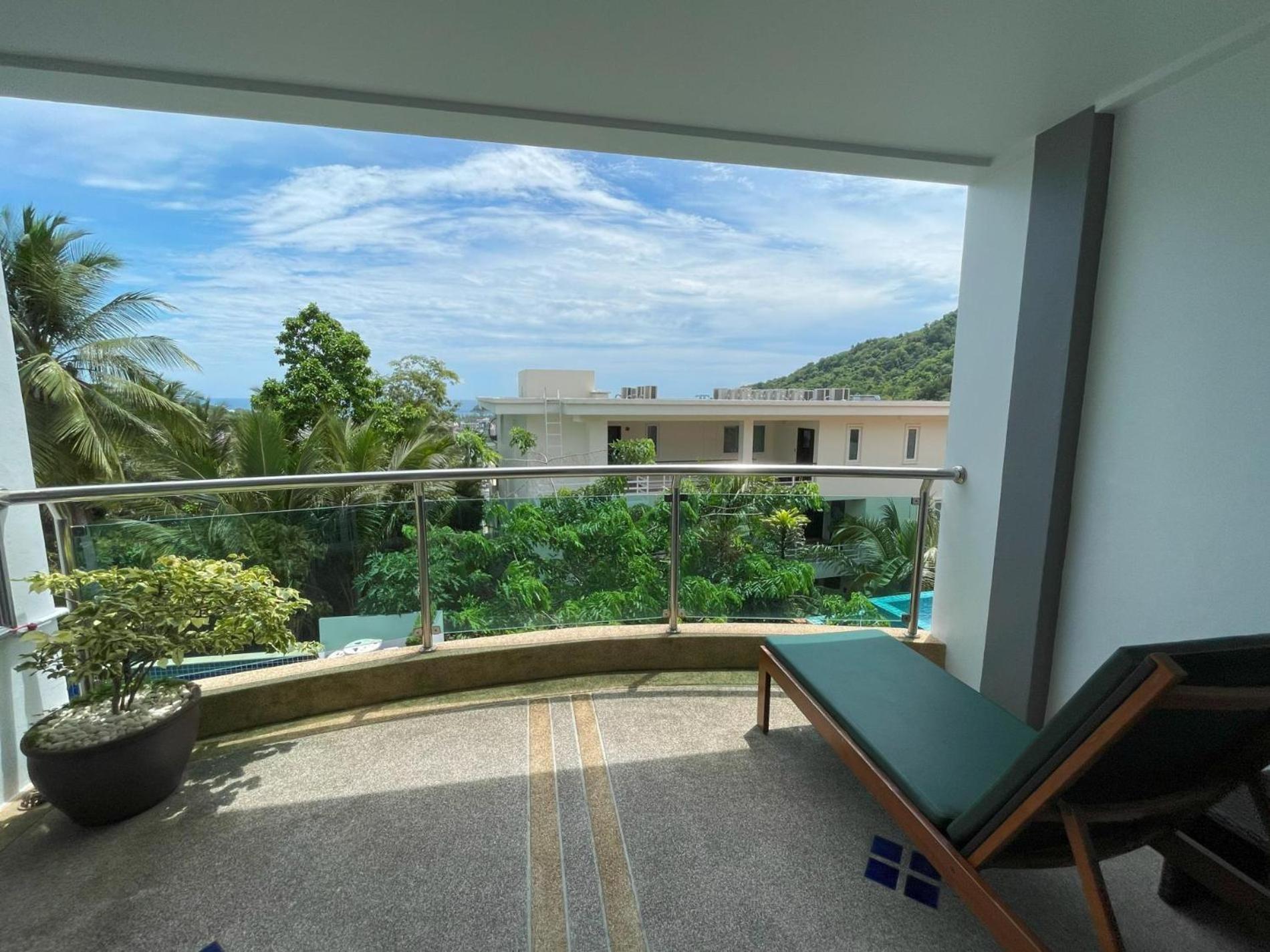View By Lofty Villa *