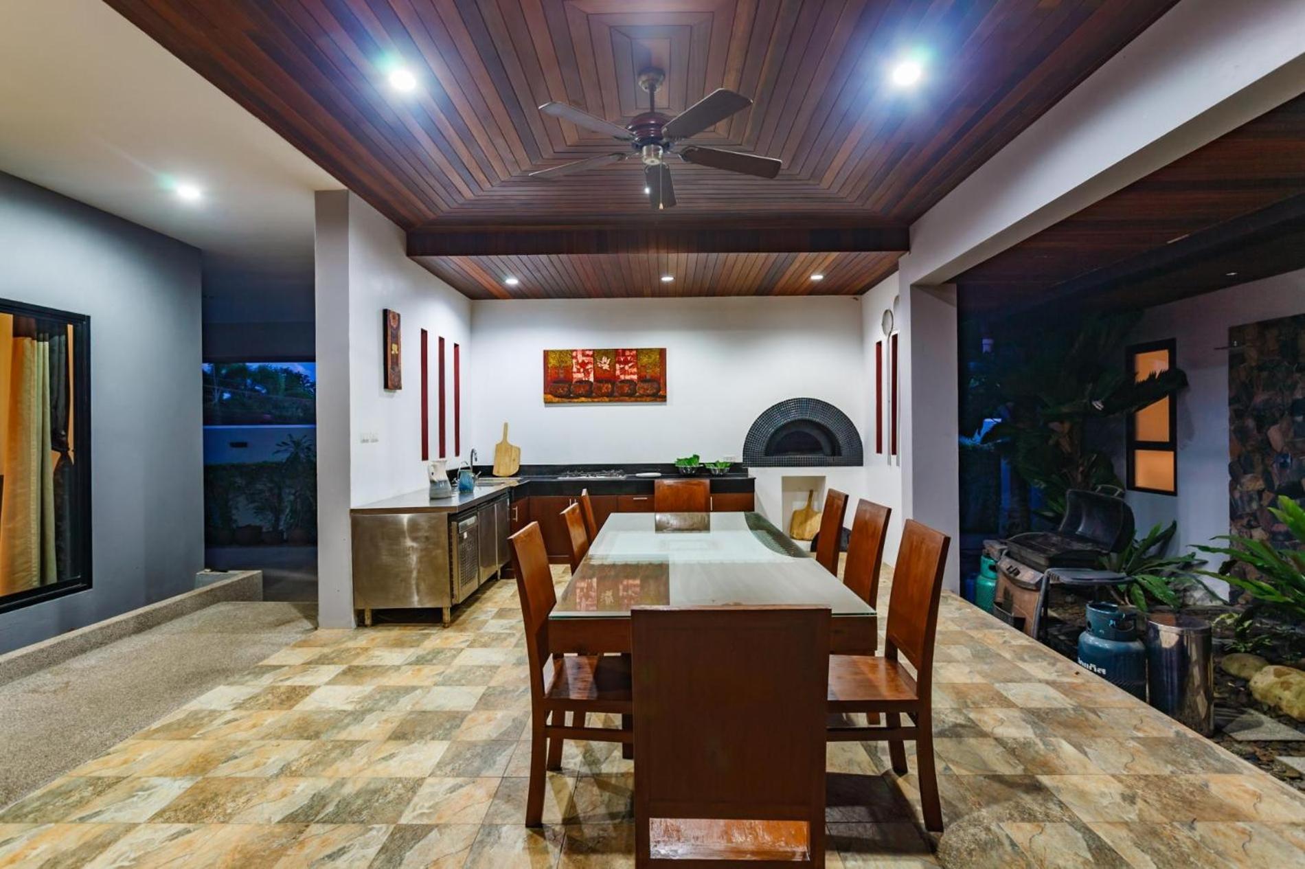 Frangipani Pool - Garden, Bbq & Maid Villa
