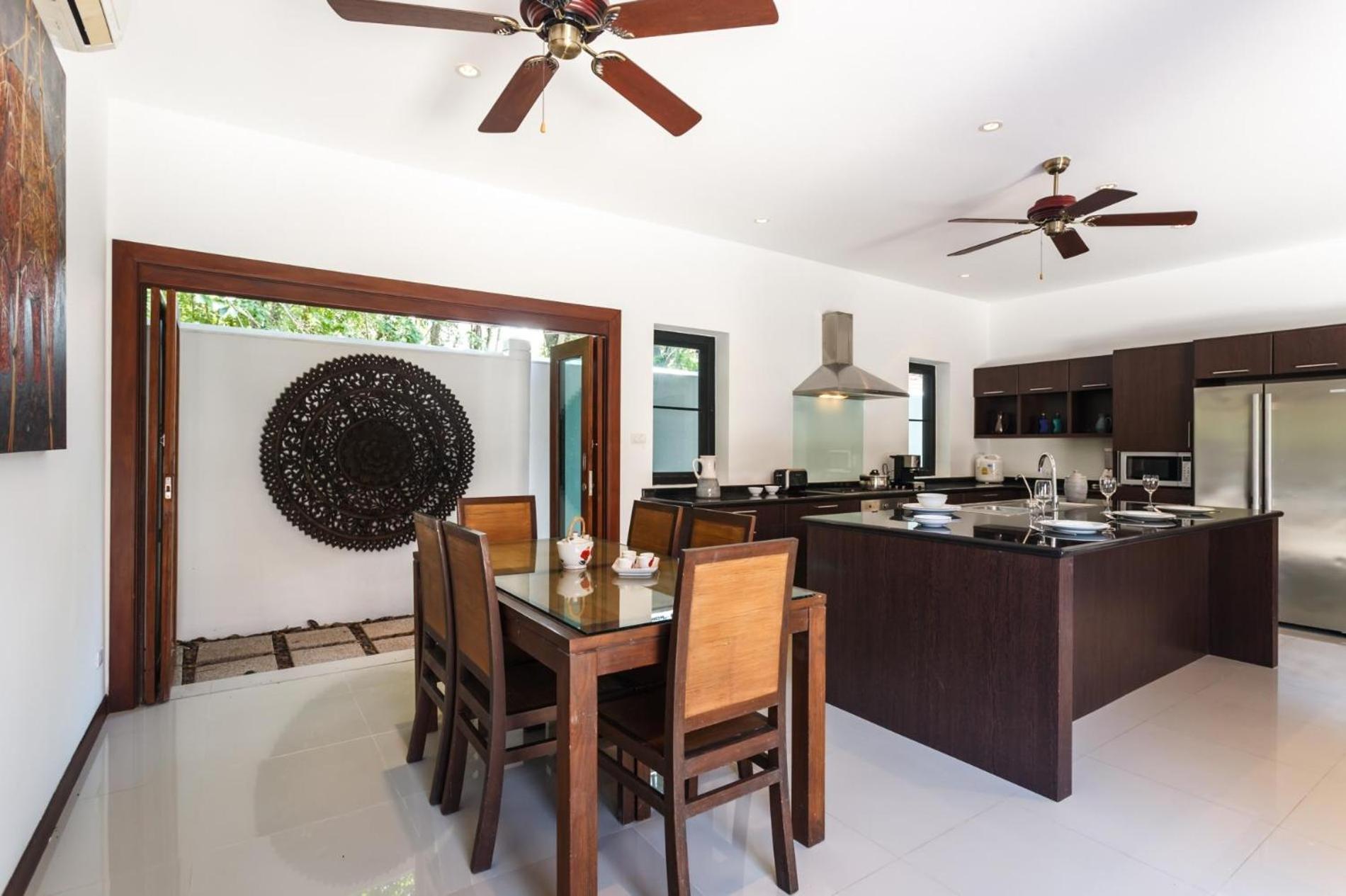 Villa Frangipani Pool - Garden, Bbq & Maid Nai Harn