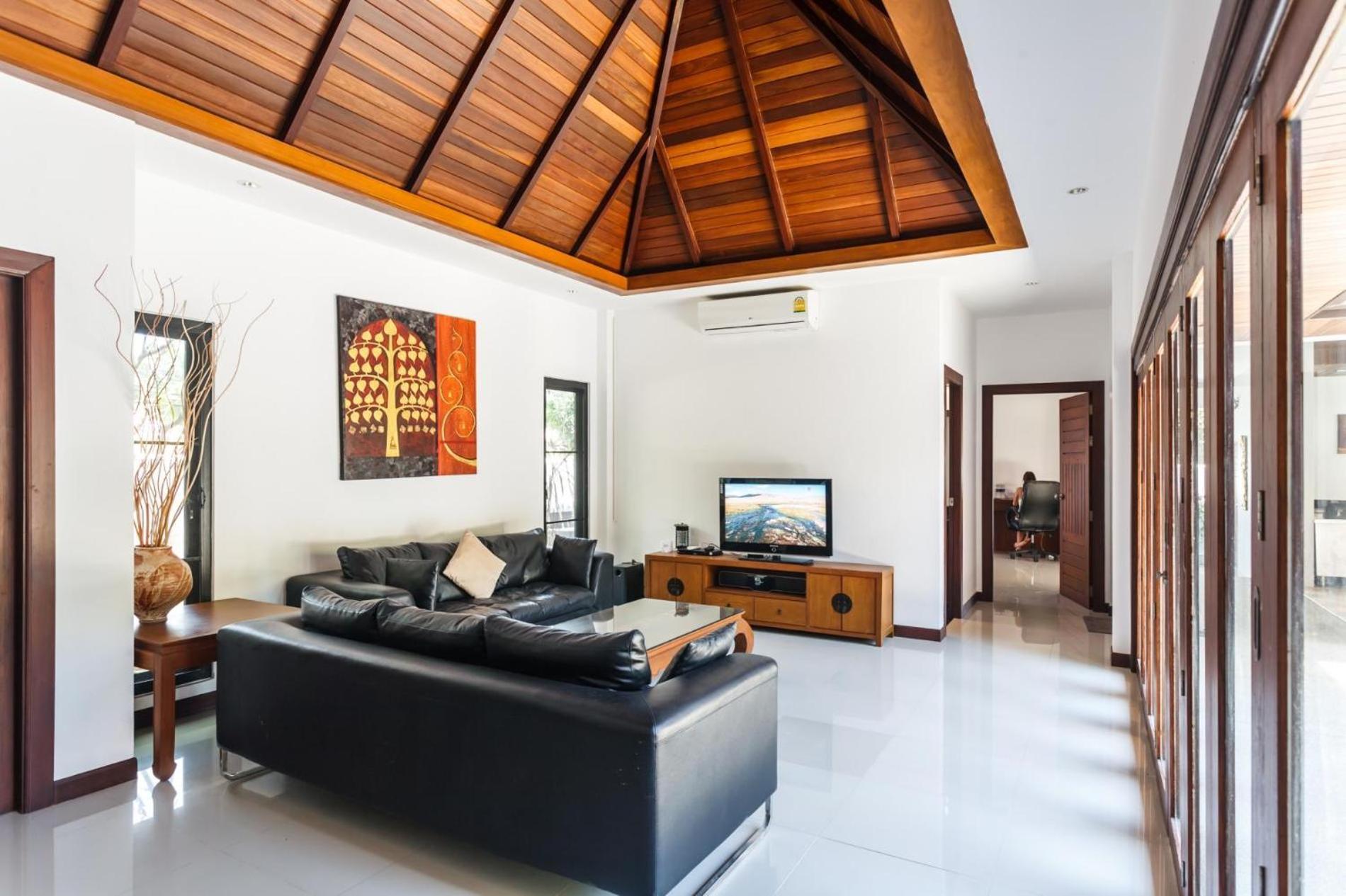 Frangipani Pool - Garden, Bbq & Maid
