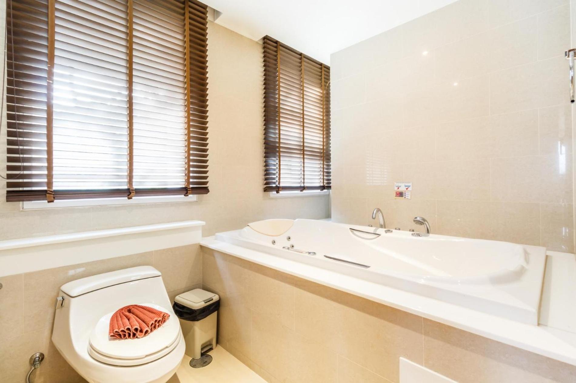 The Privilege By Lofty Apartment
