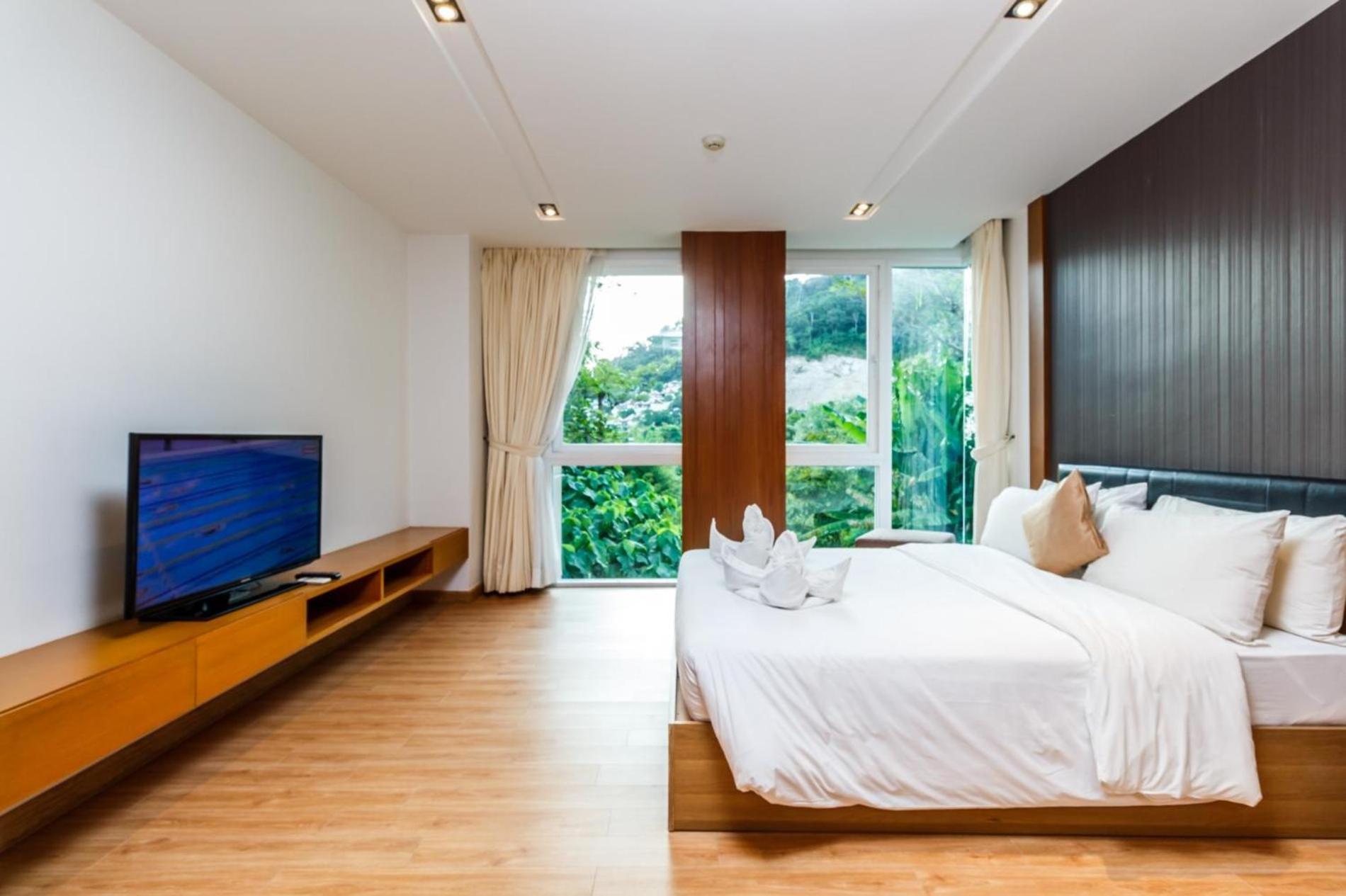 Apartment The Privilege By Lofty Patong
