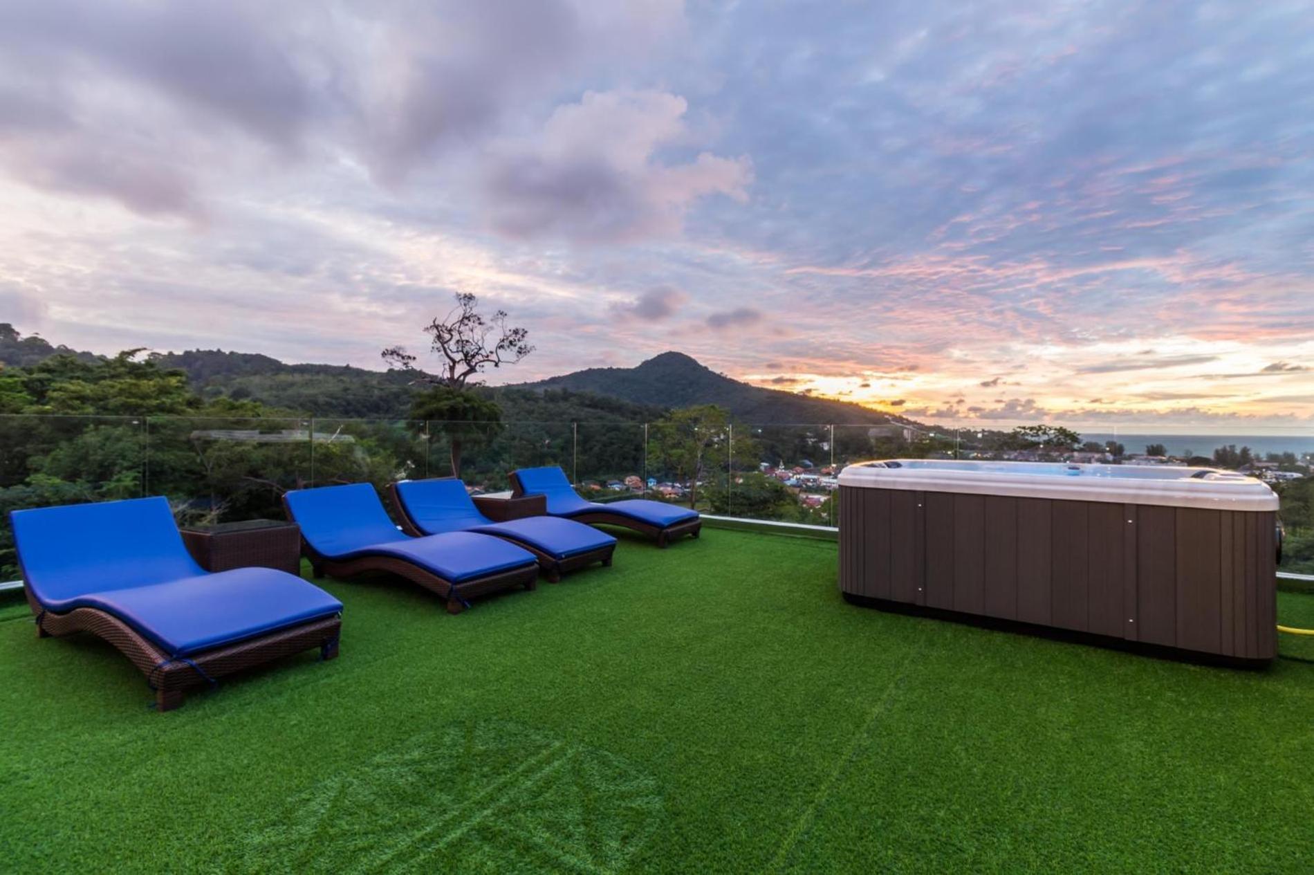 Kamala Sea View -private Pool, Jacuzzi, Maid *