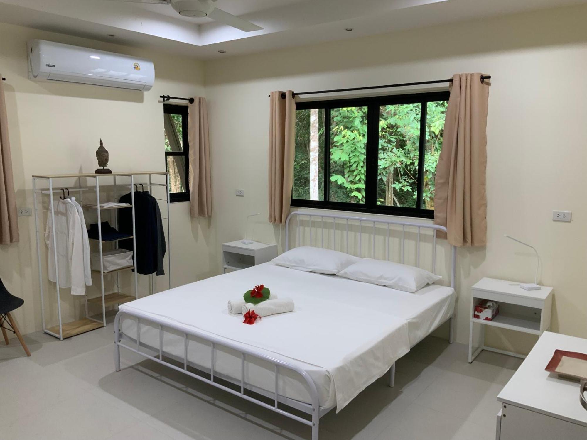 Beachfront In Rawai Villa *