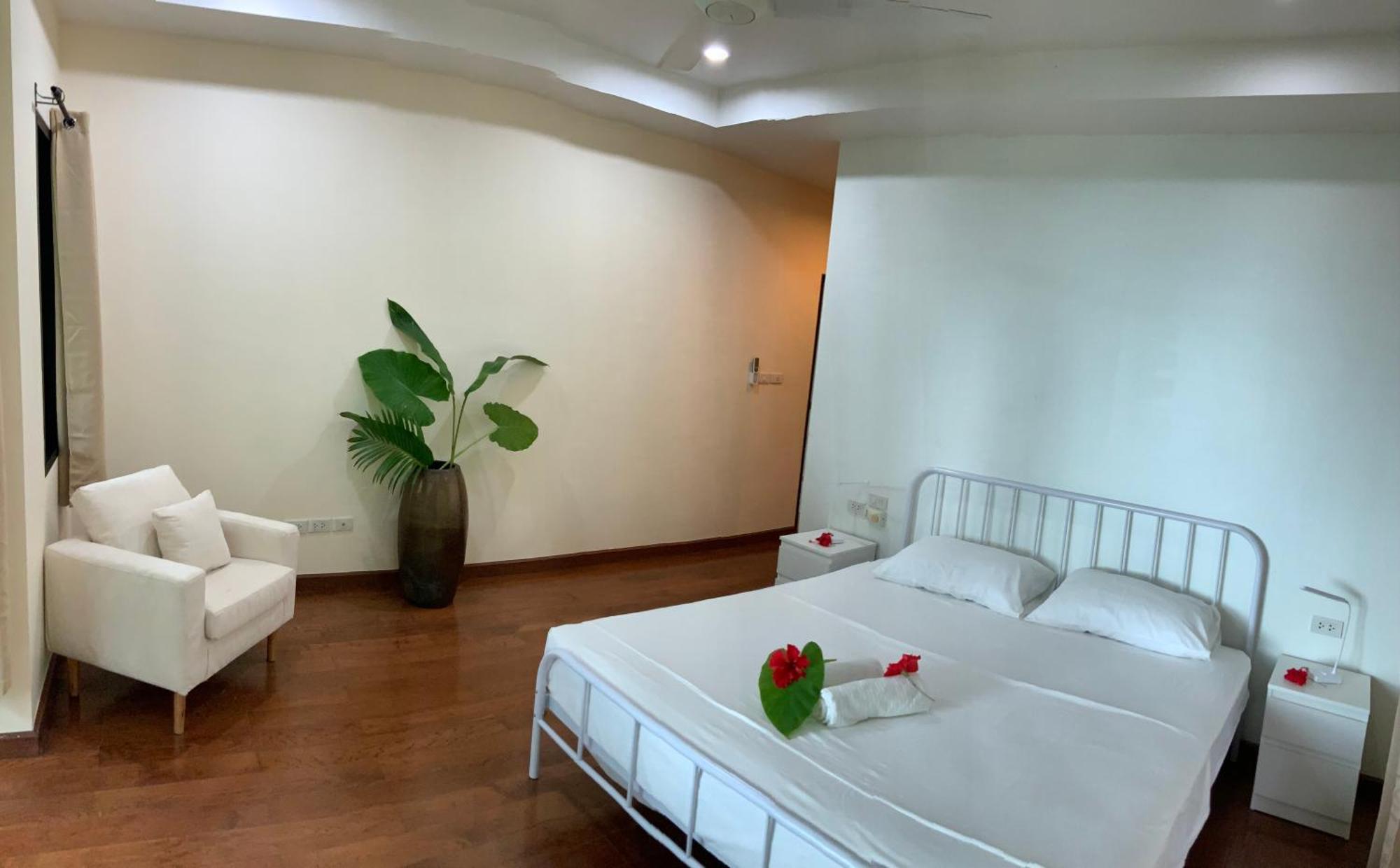 Villa Beachfront In Rawai *