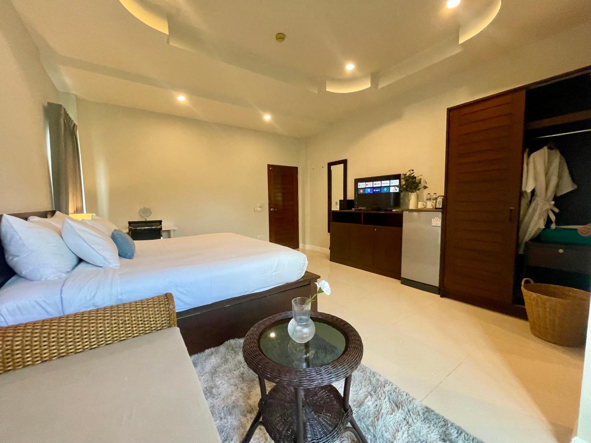 The Langstan Aparthotel