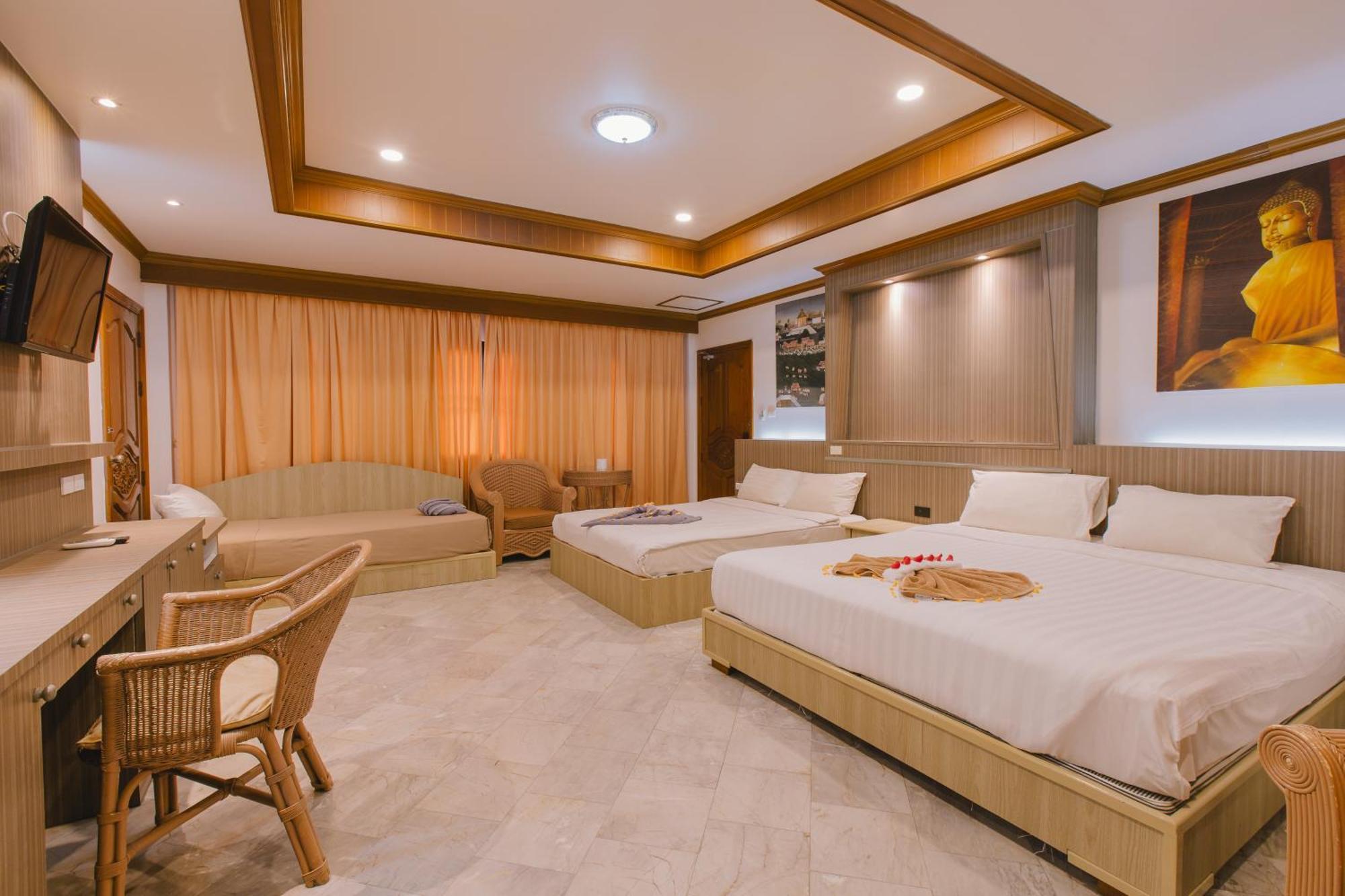 Royal * Patong