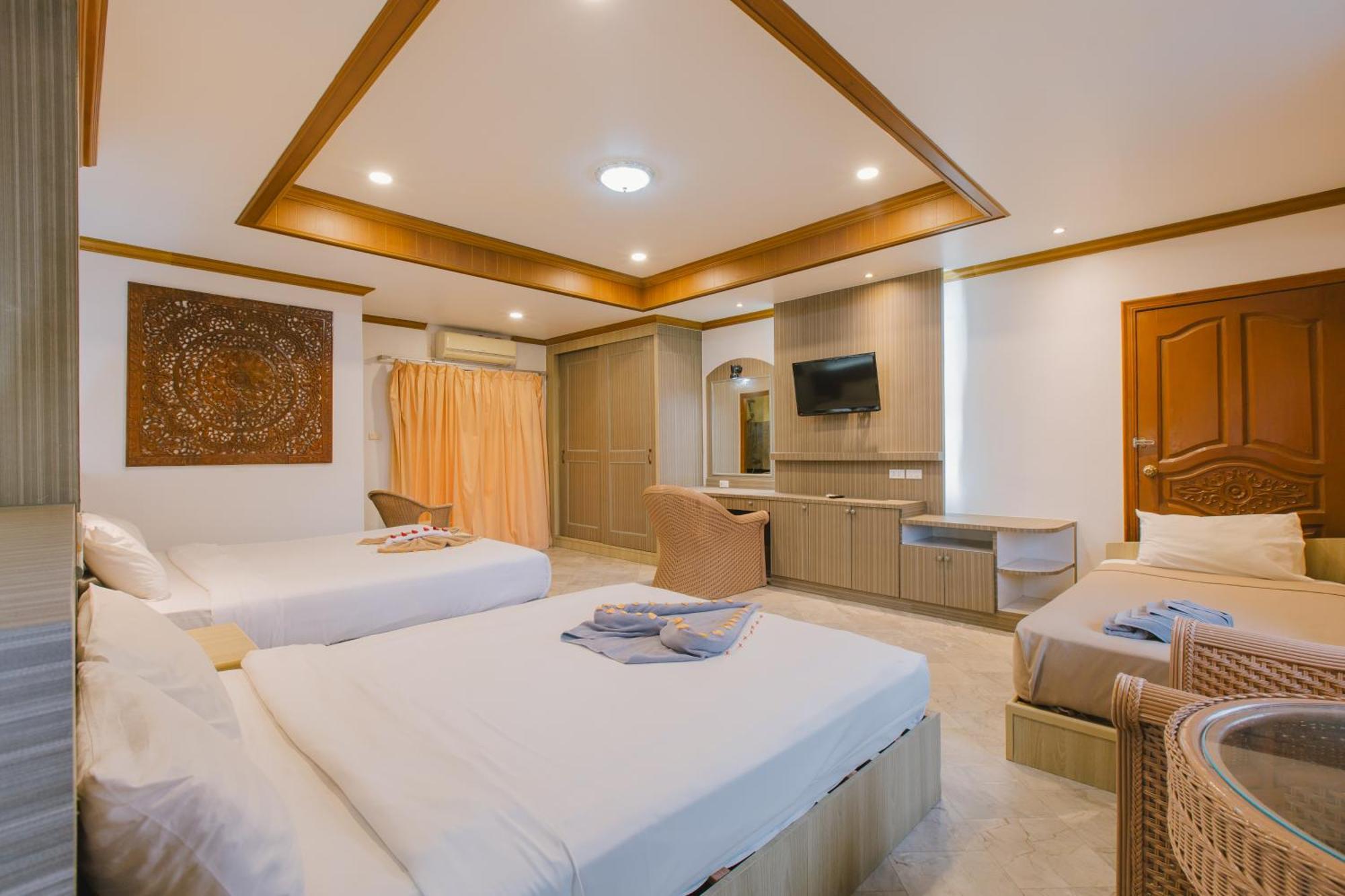 Royal * Patong