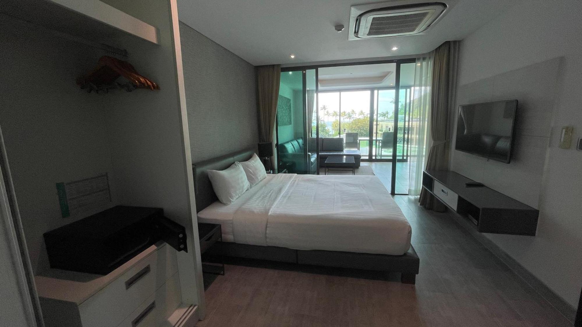 Partial Sea View * Patong