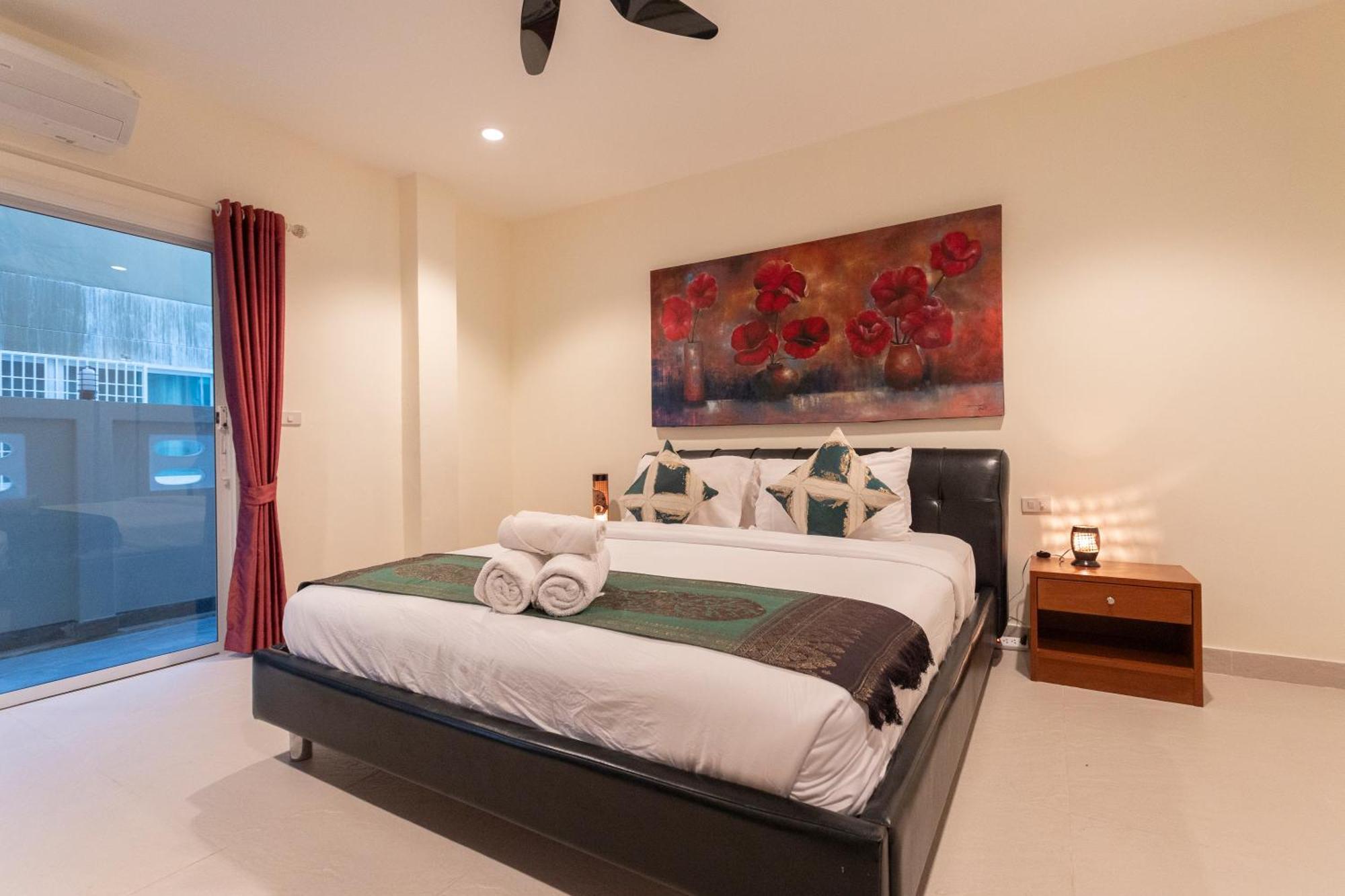 Bliss: 4 Bedroom Haven Villa Karon