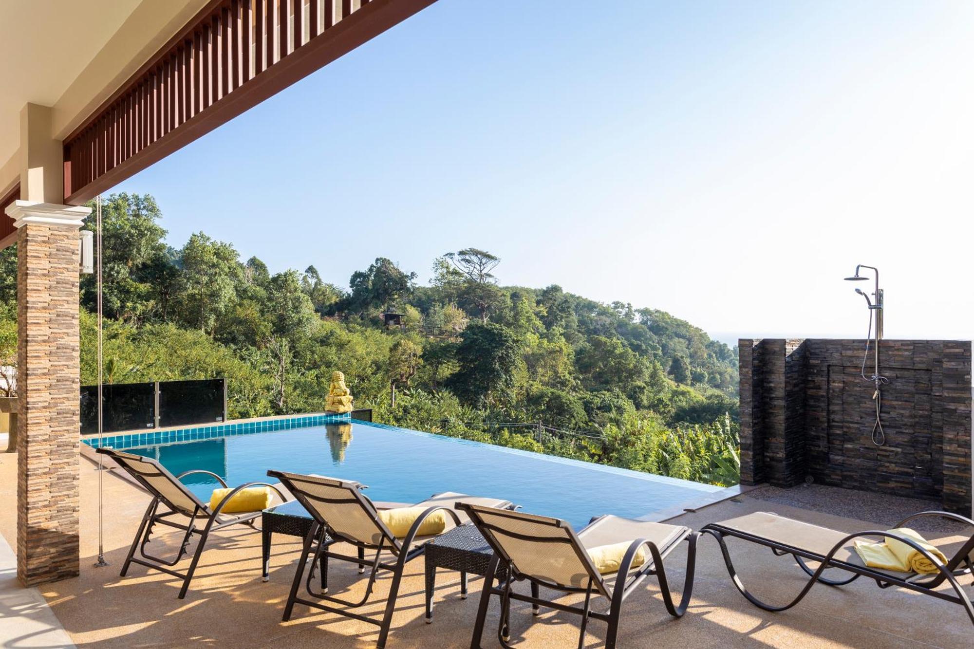 Bliss: 4 Bedroom Haven Villa