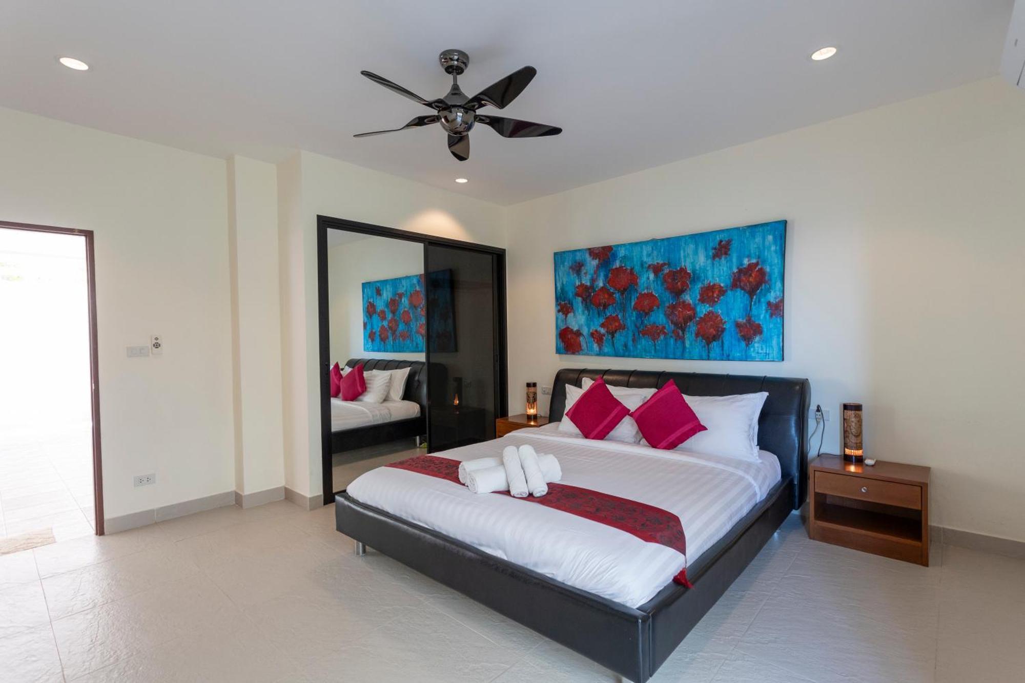 Bliss: 4 Bedroom Haven Karon