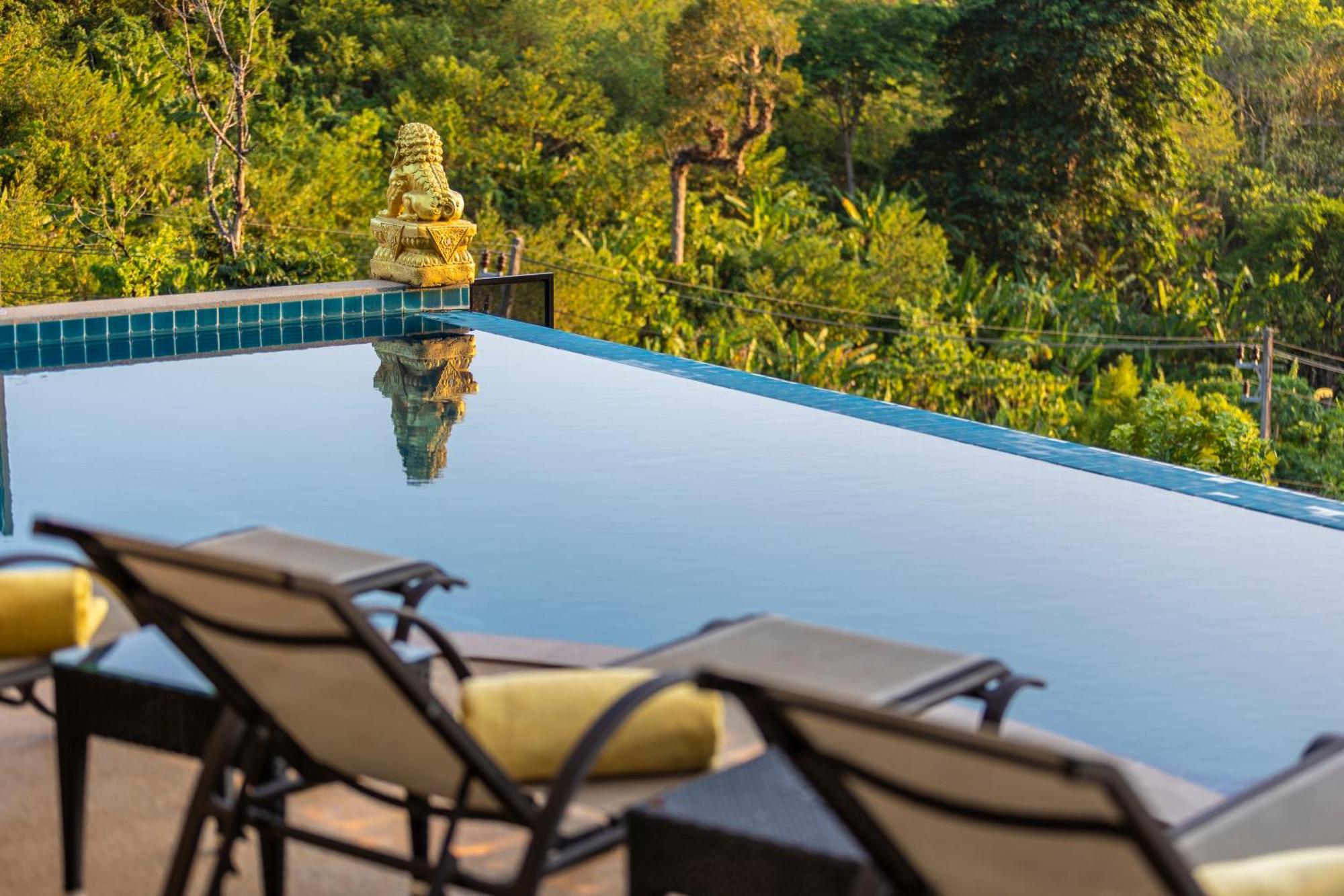 Bliss: 4 Bedroom Haven Villa *