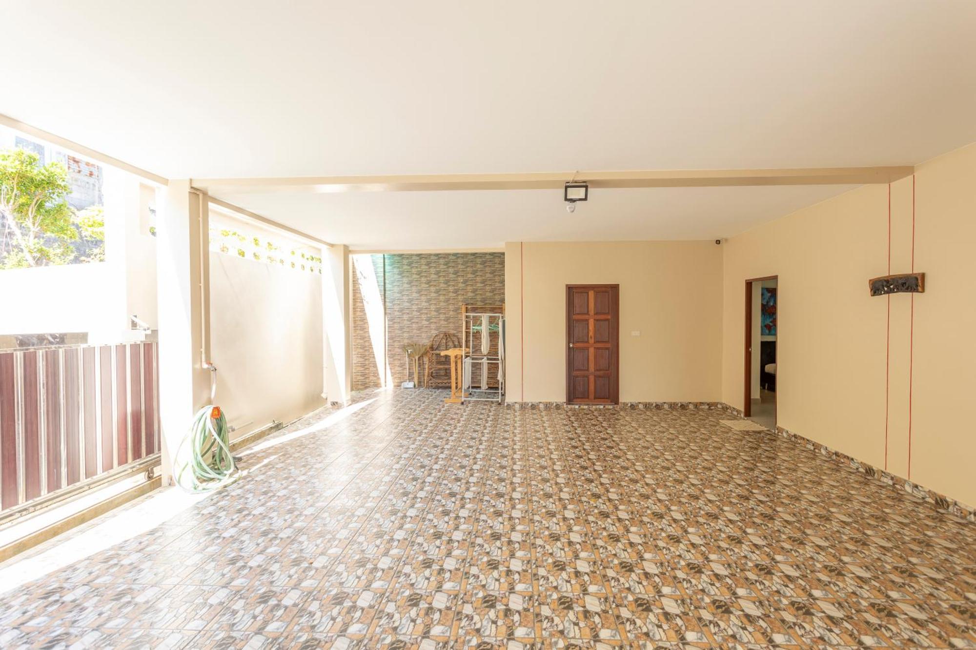 Bliss: 4 Bedroom Haven Villa Karon