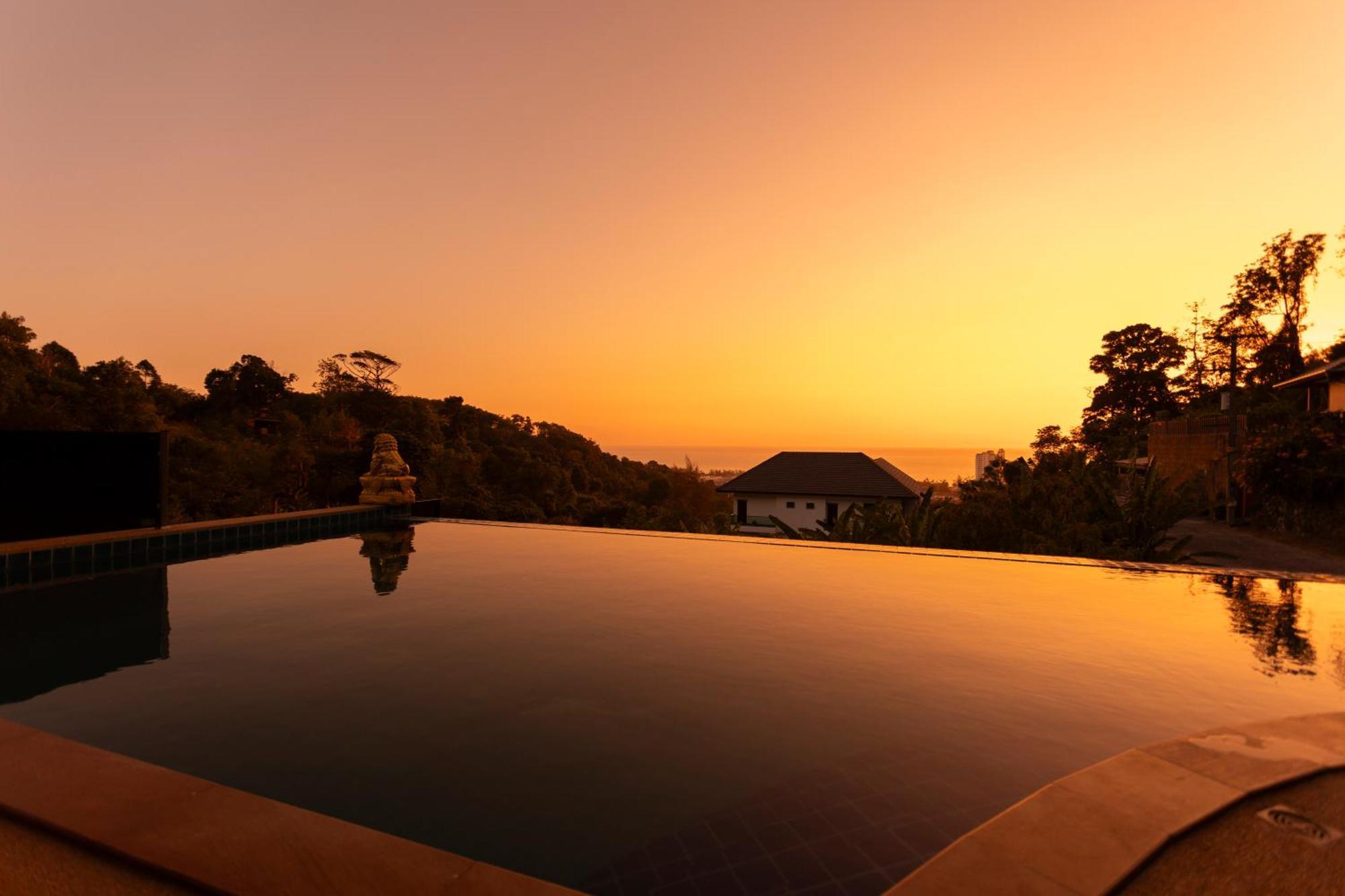 Bliss: 4 Bedroom Haven Karon