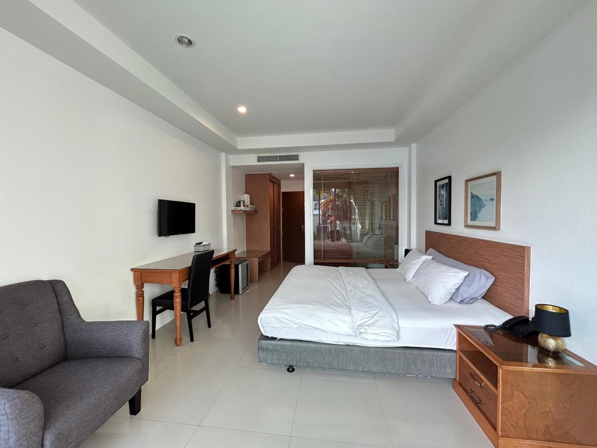 Clear House - Sha Extra Resort