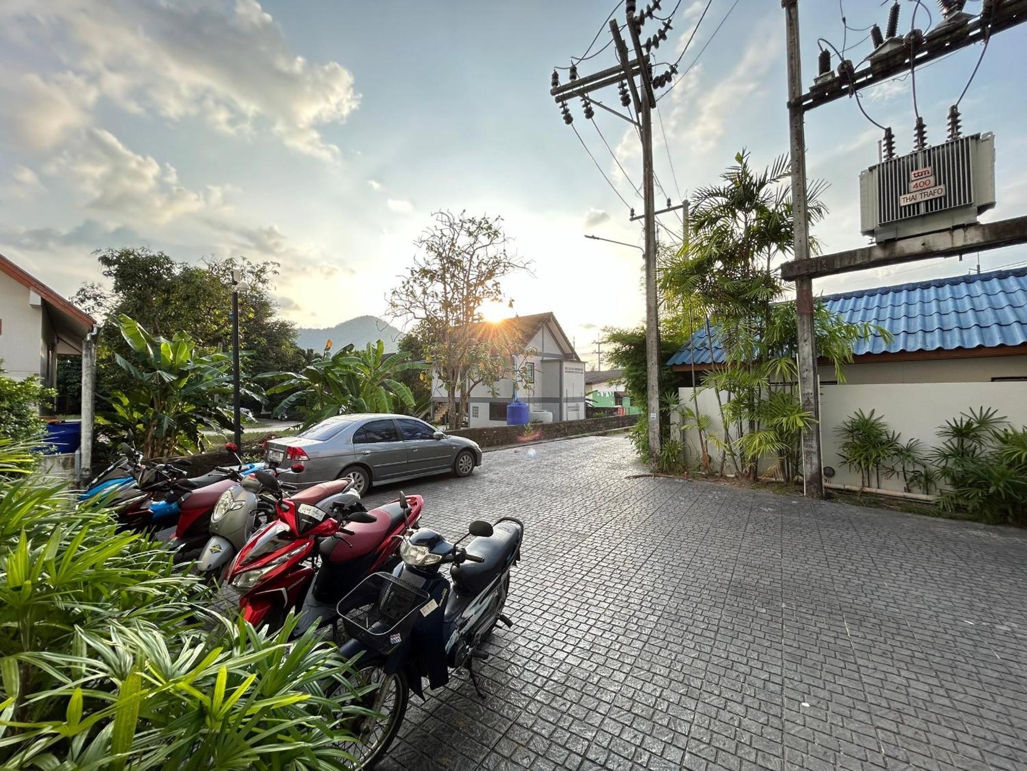 Clear House - Sha Extra 3* Kamala Beach