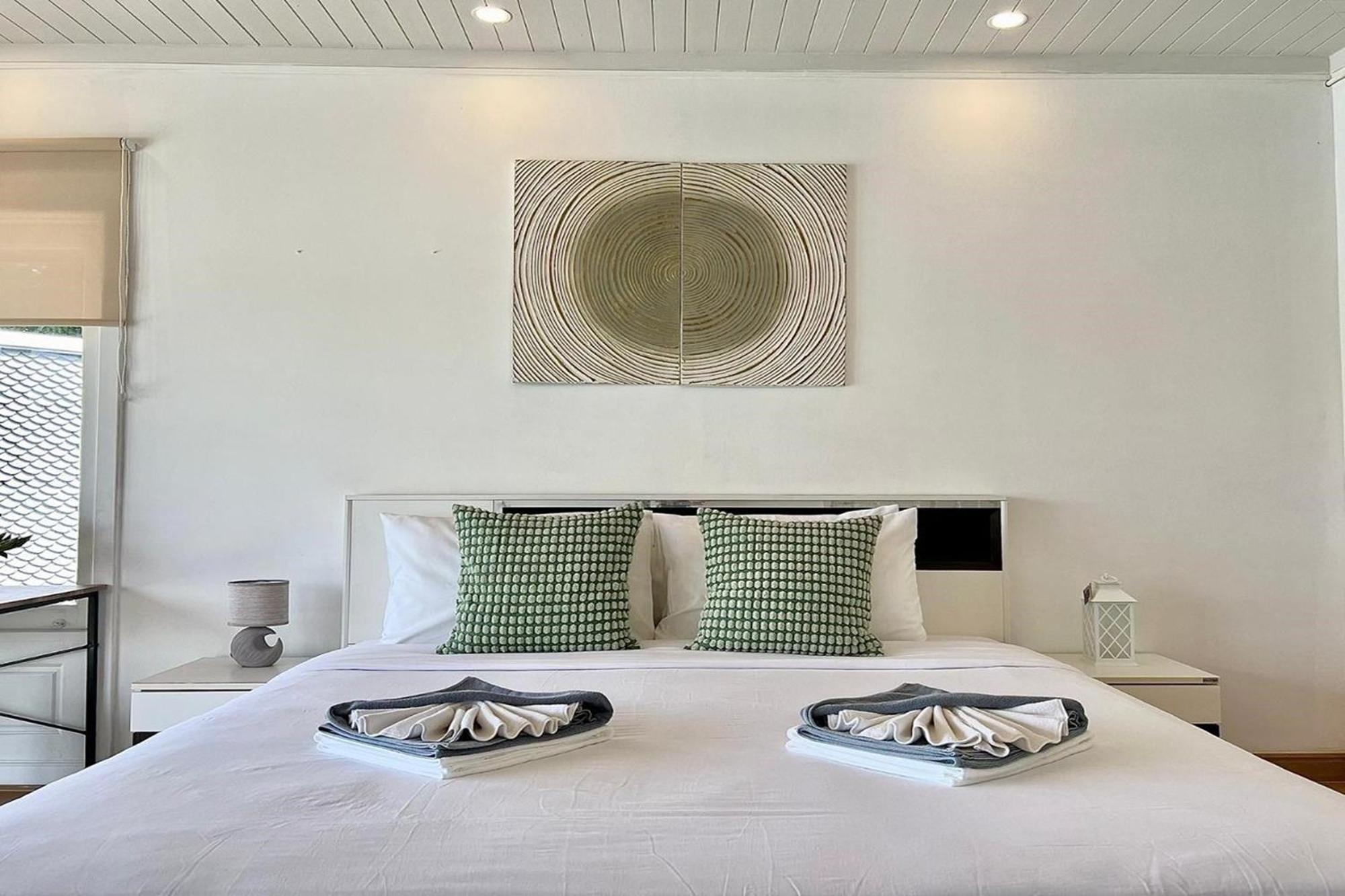 Panorama Ocean Villas, Kamala Villa Surin Beach (Phuket)