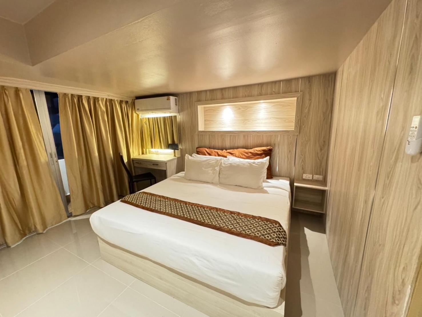 Minium Phuket Apartment Patong