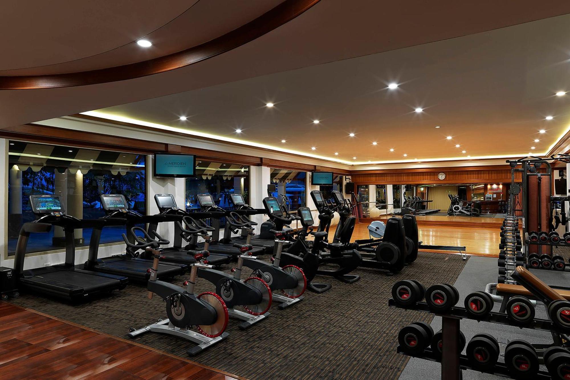 Le Meridien Phuket 5*