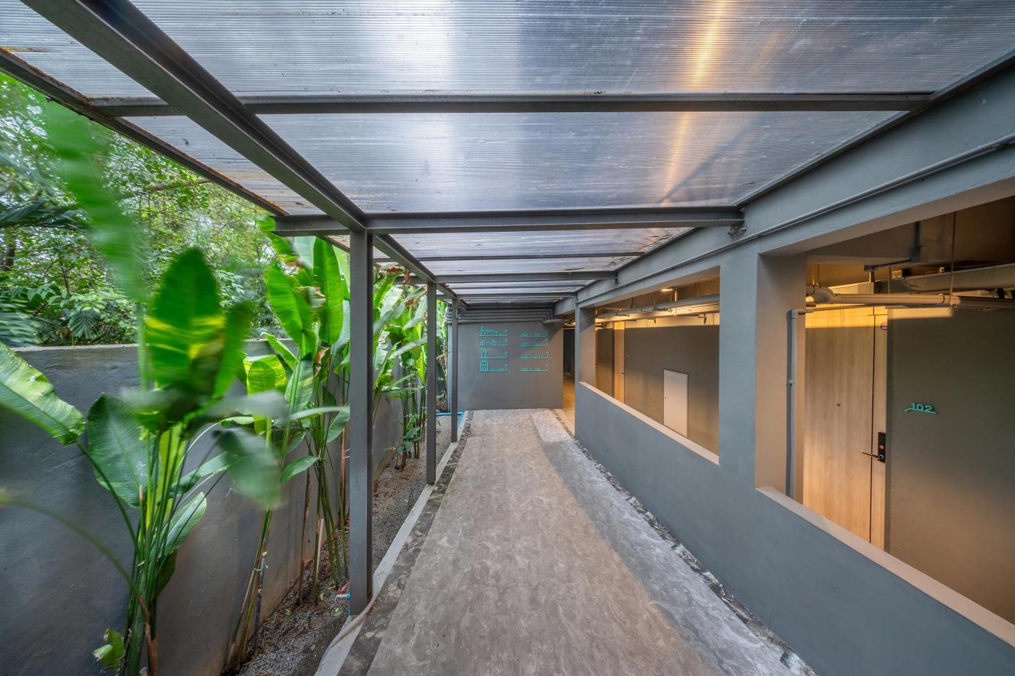 Shin Arch39 Phuket Front - Sha