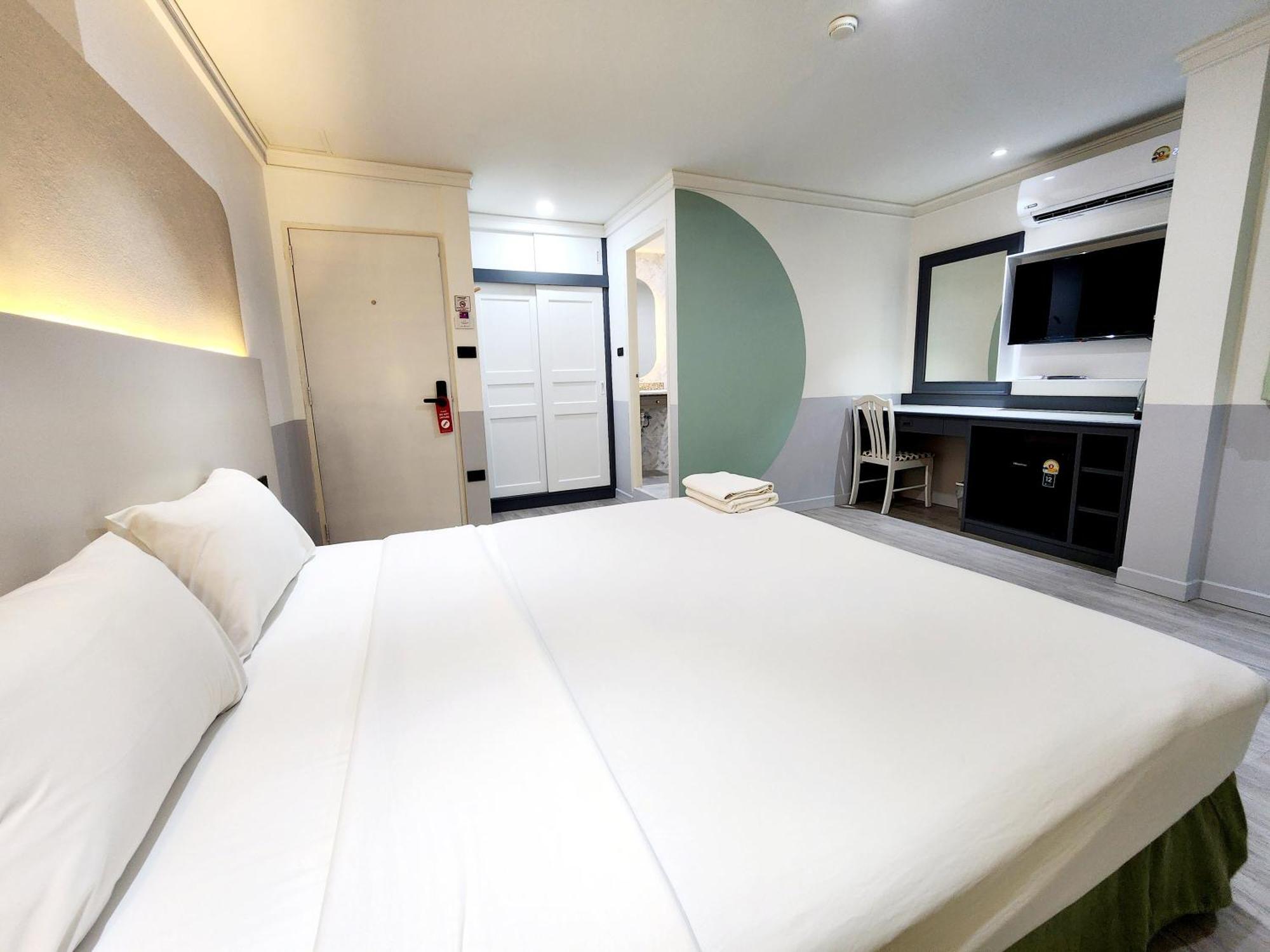 Hotel Seatel Phuket, 2*